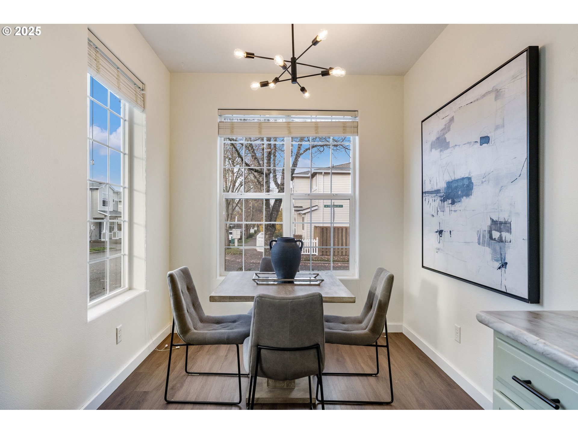 property viewer photo 10
