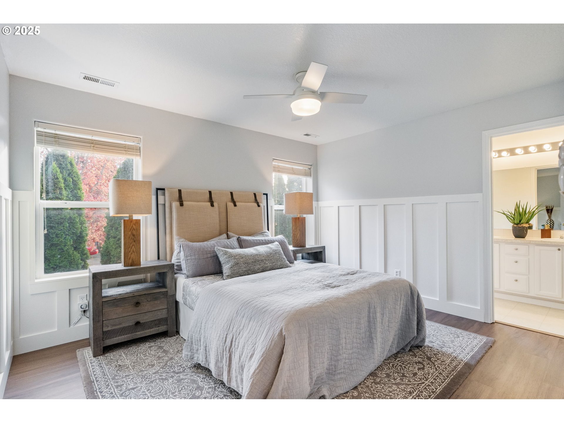 property viewer photo 13