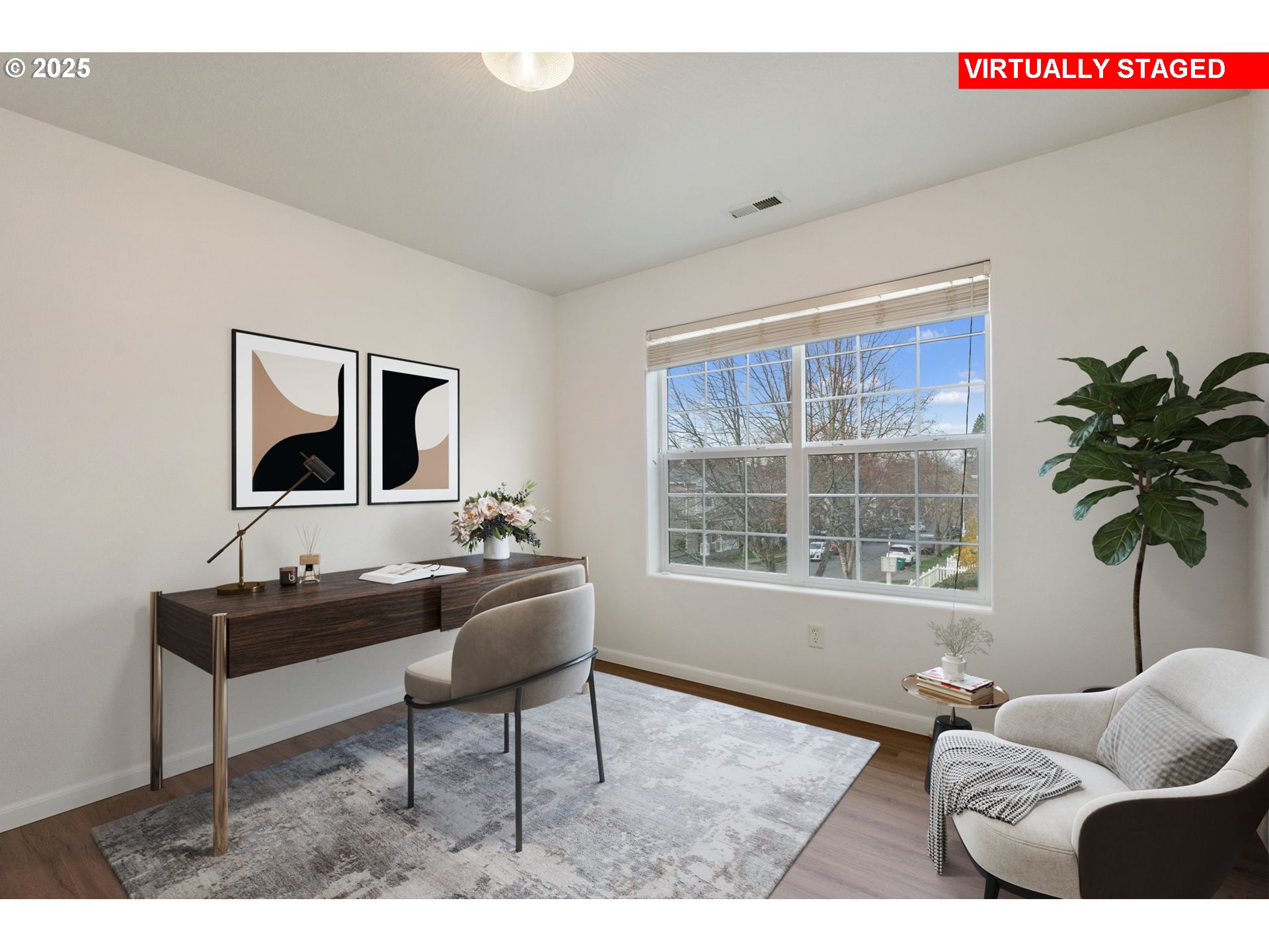 property viewer photo 18