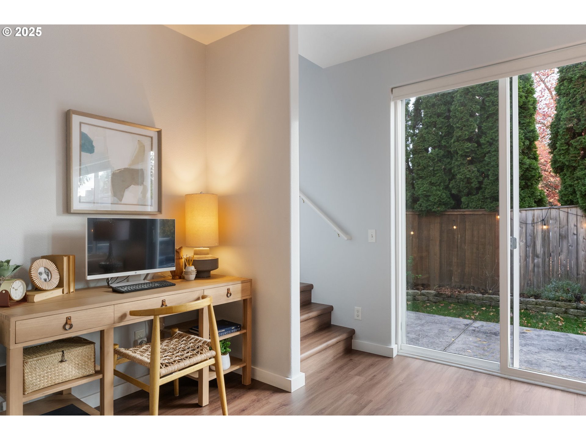 property viewer photo 6