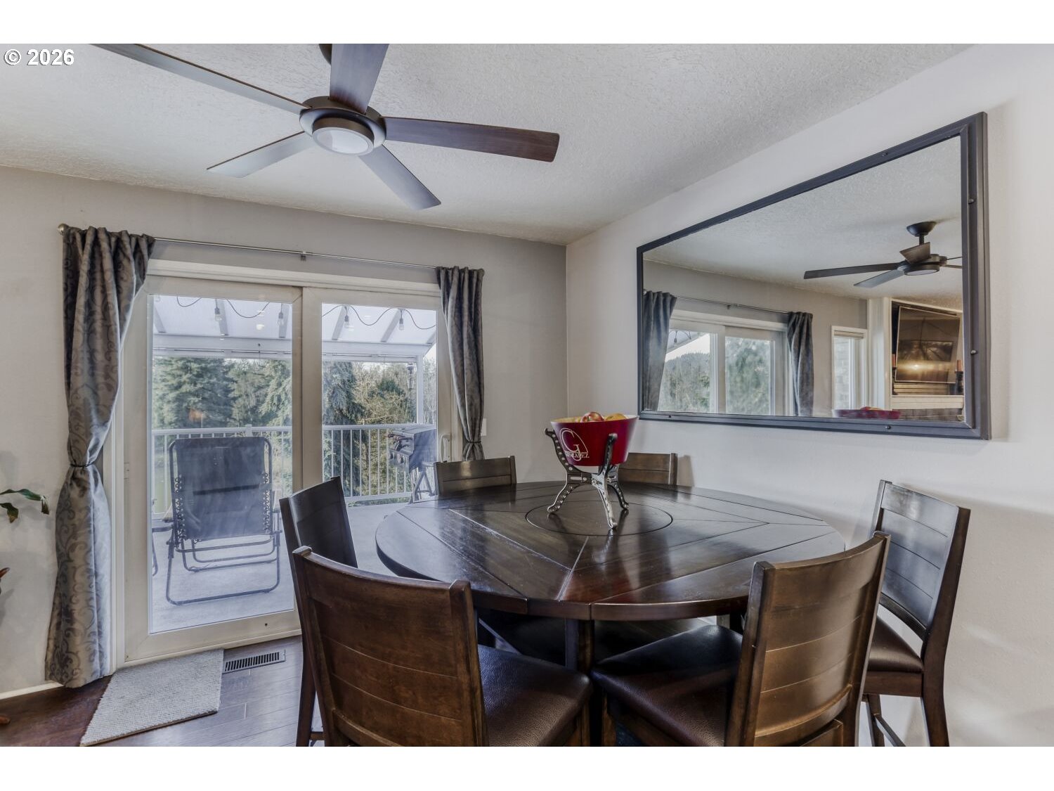property viewer photo 13