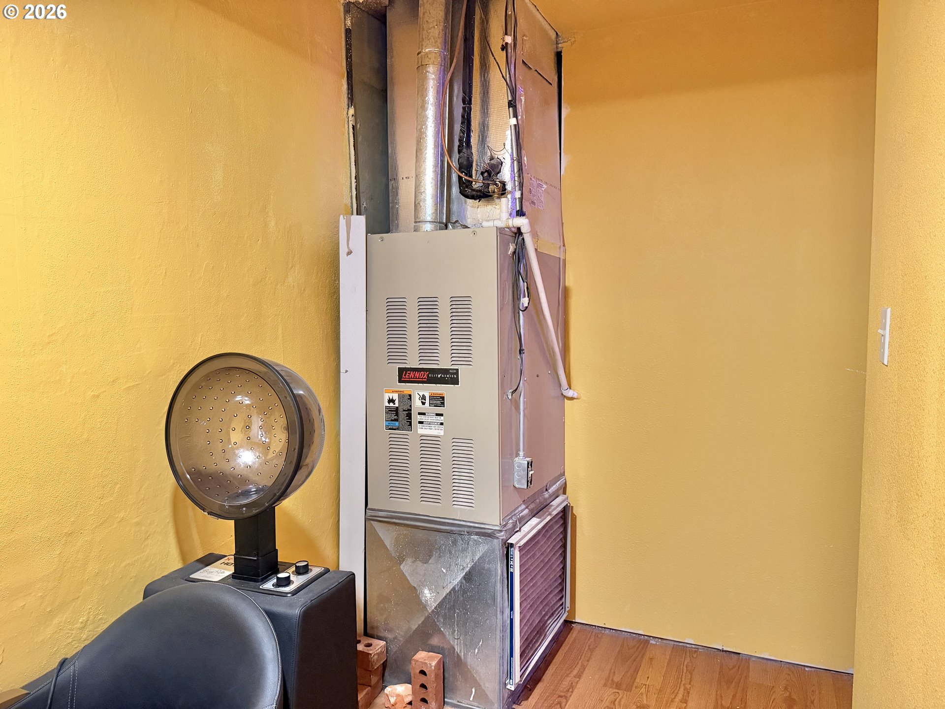 main property photo 34