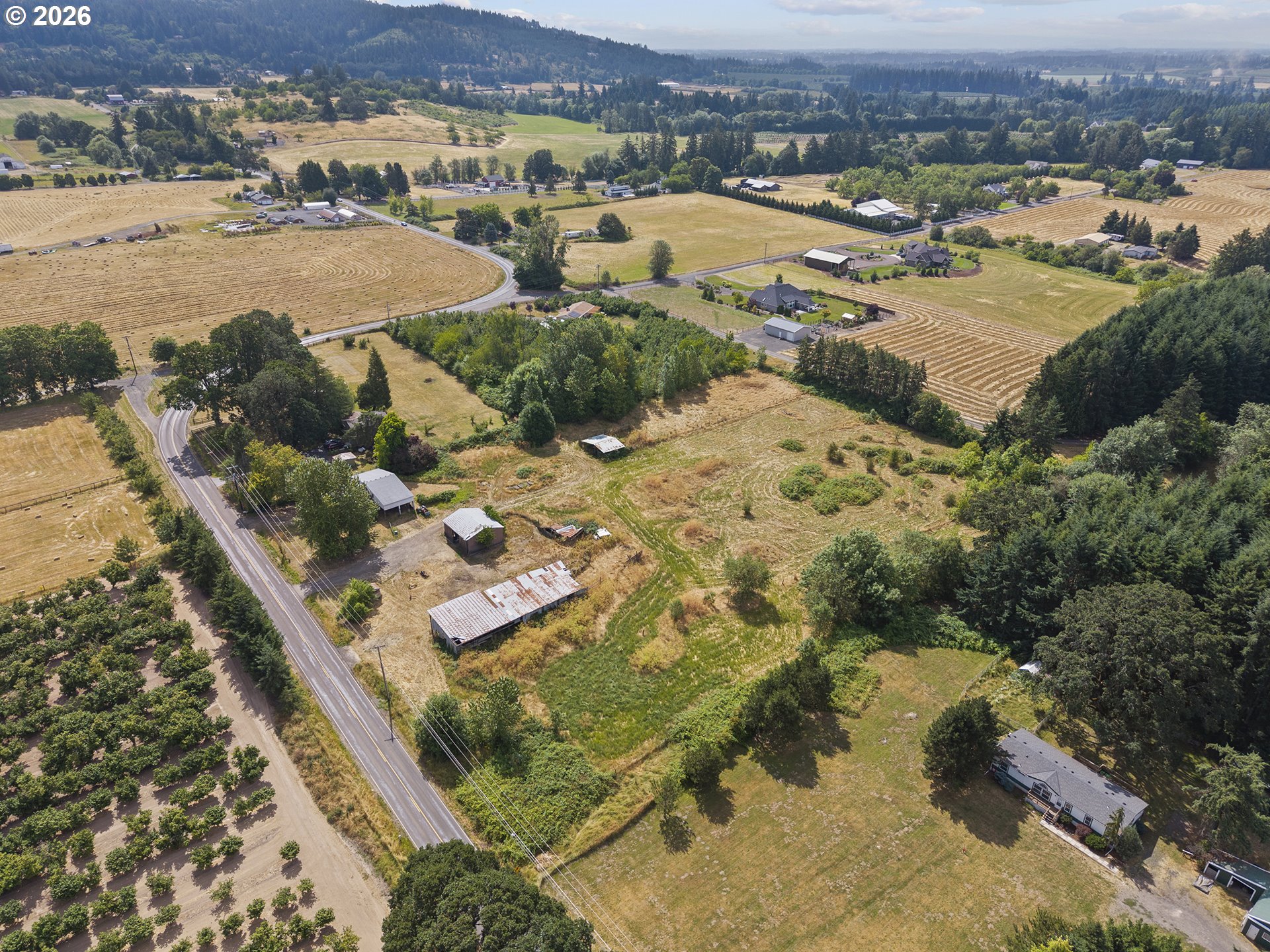 main property photo 24