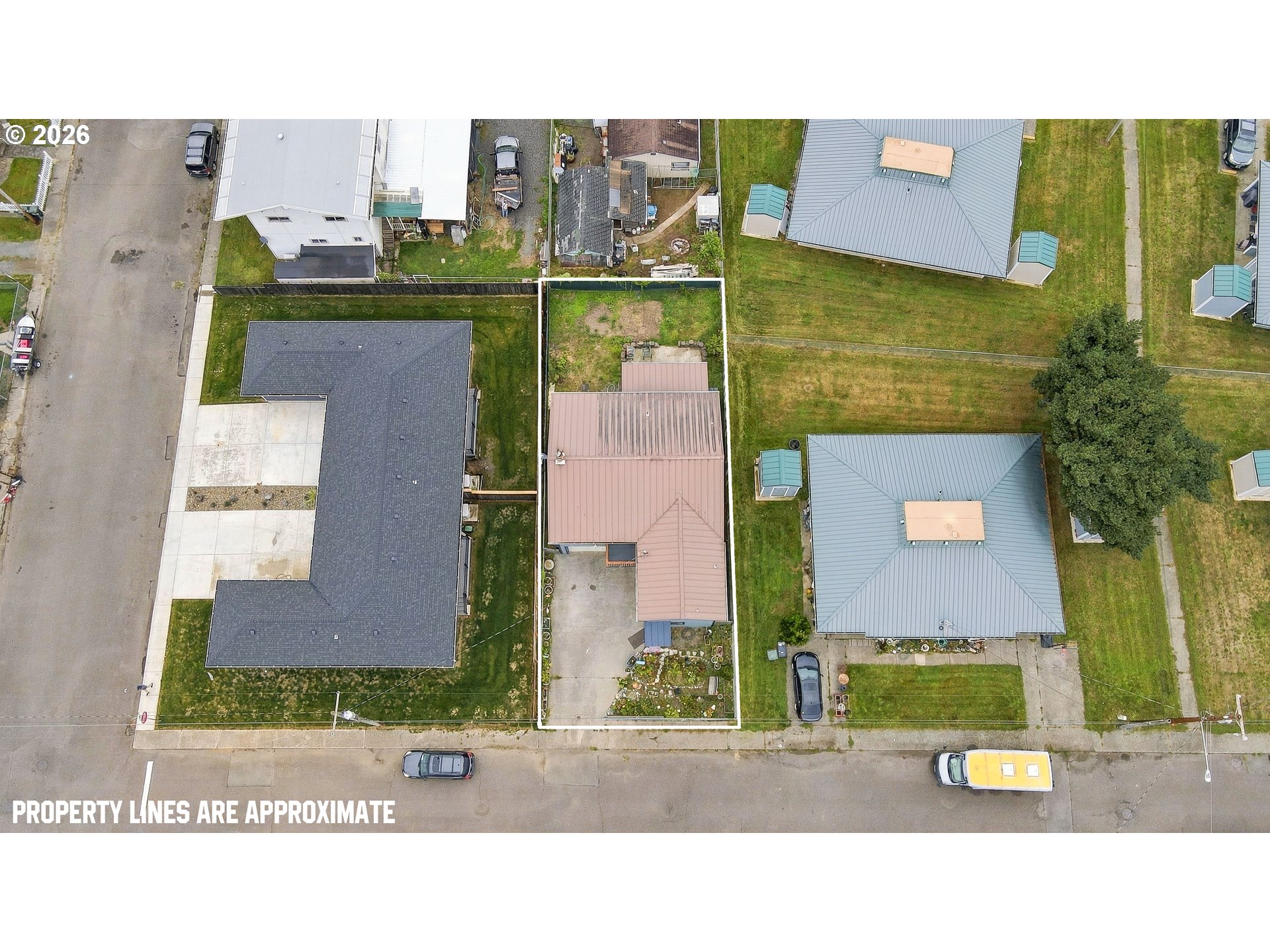 main property photo 35