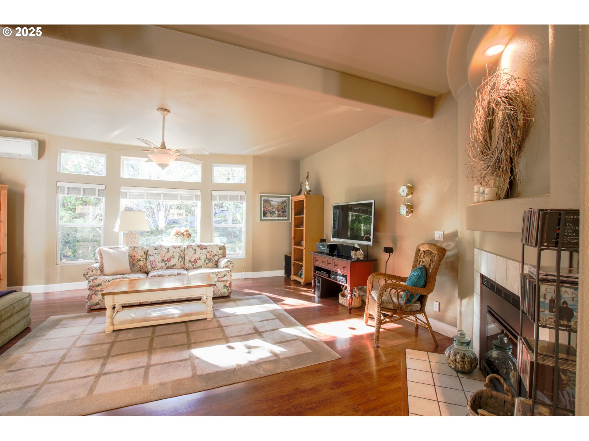 property viewer photo 13