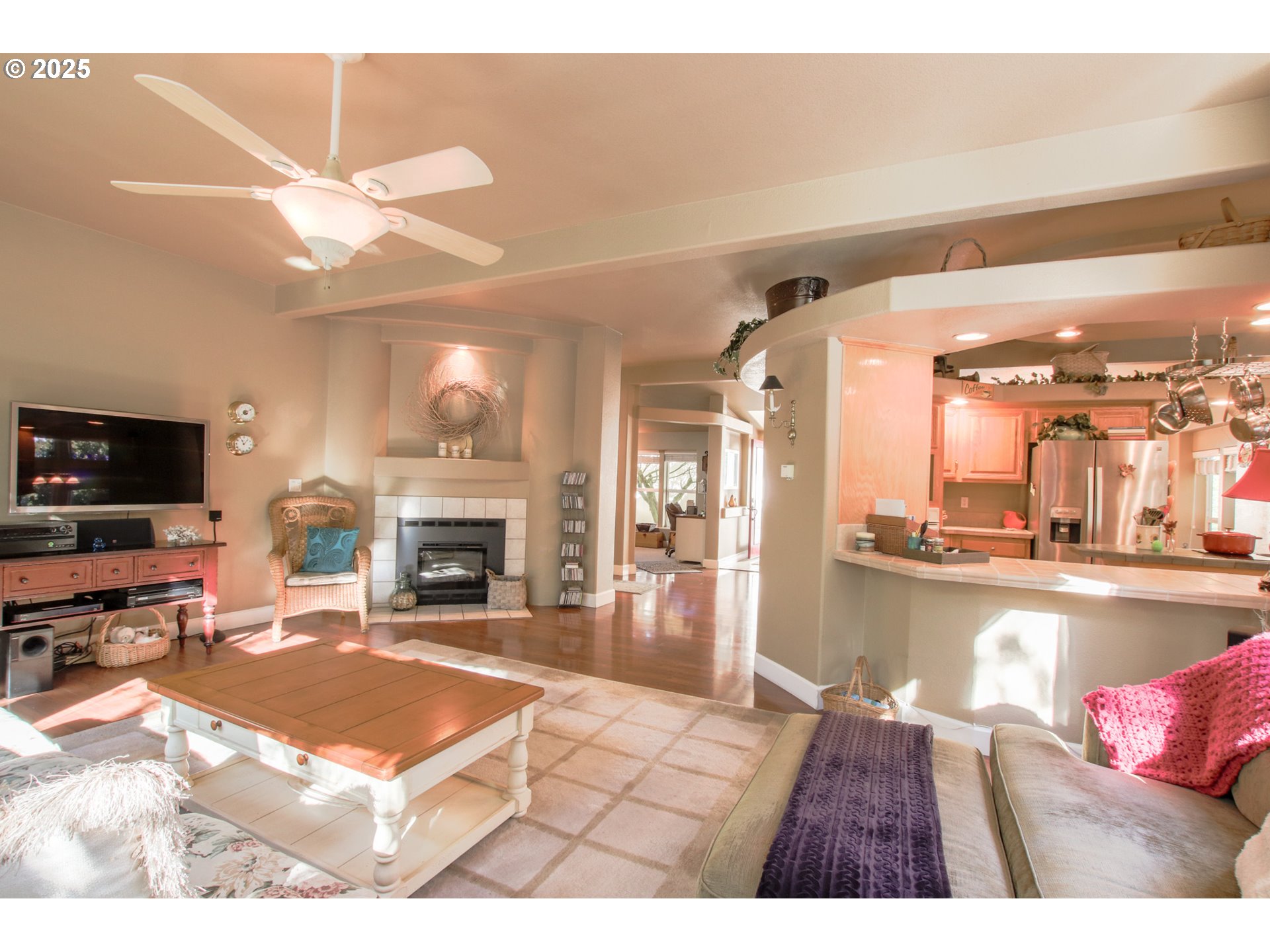 property viewer photo 15