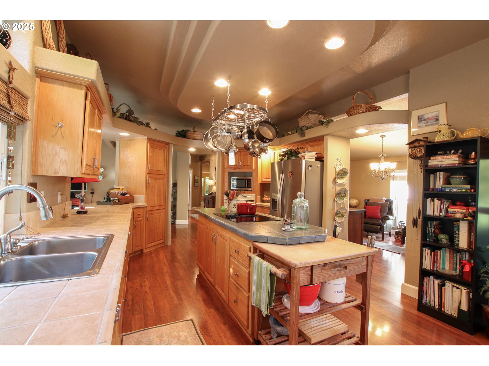 property viewer photo 20
