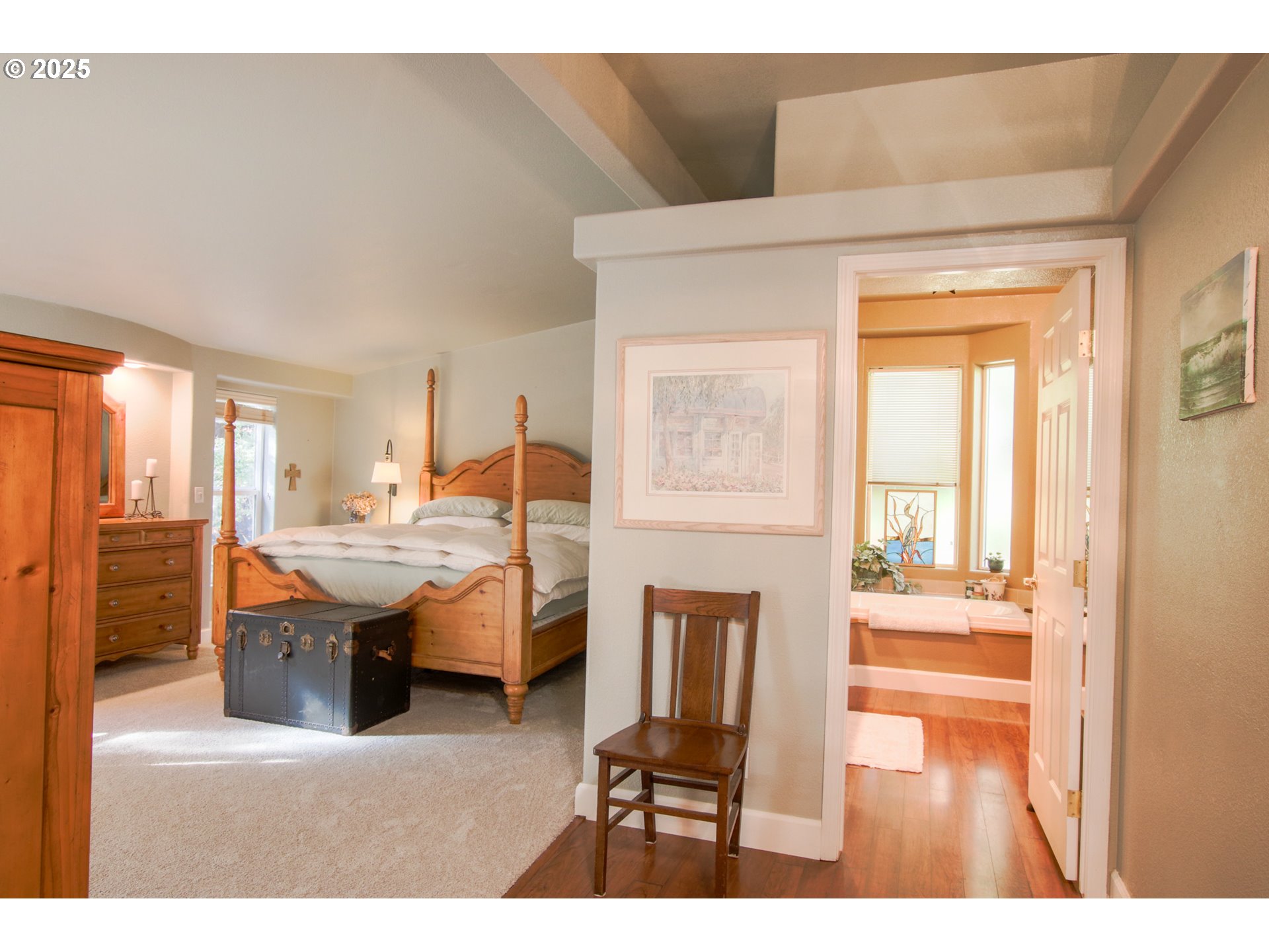 property viewer photo 24