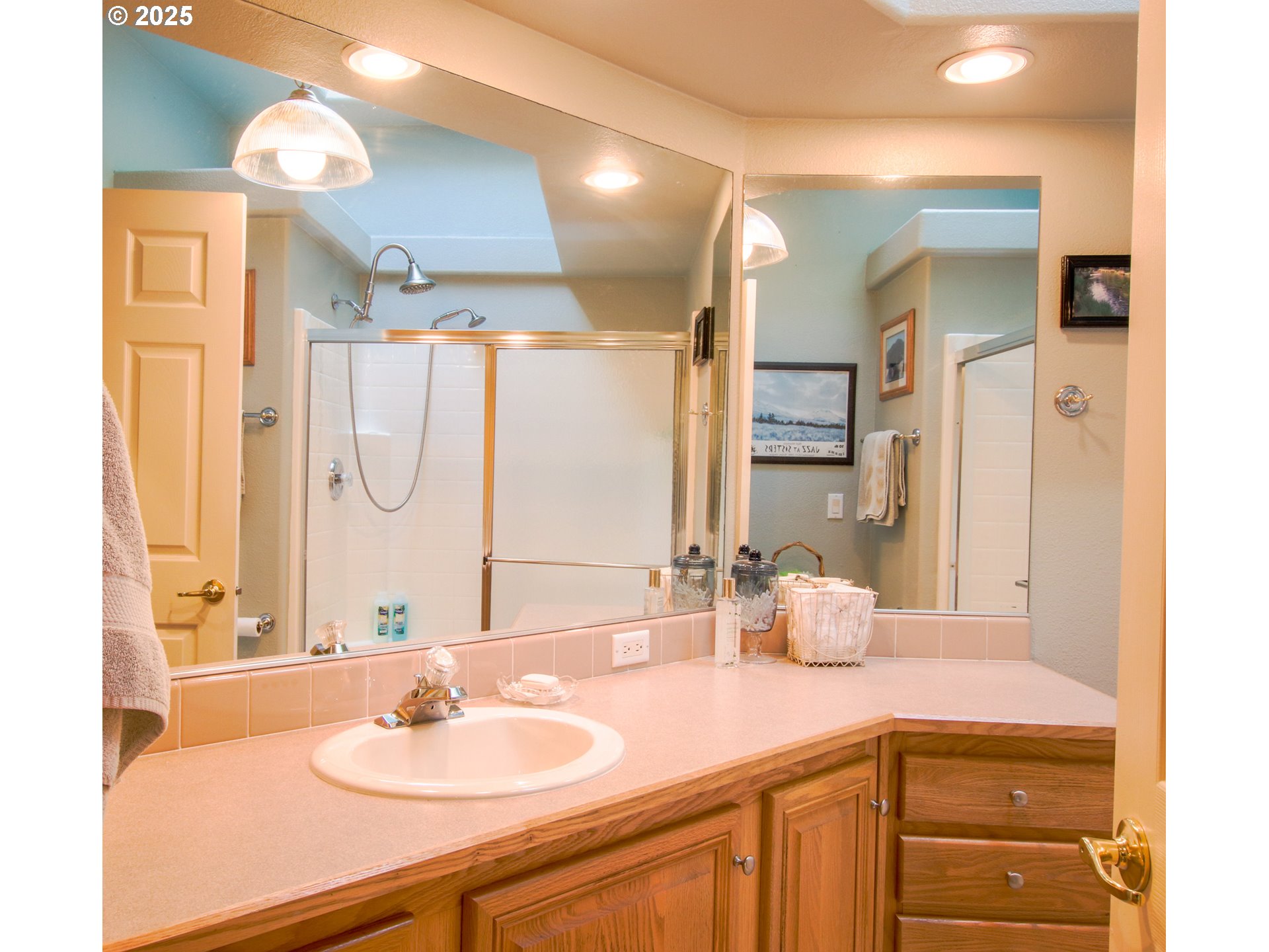 property viewer photo 34