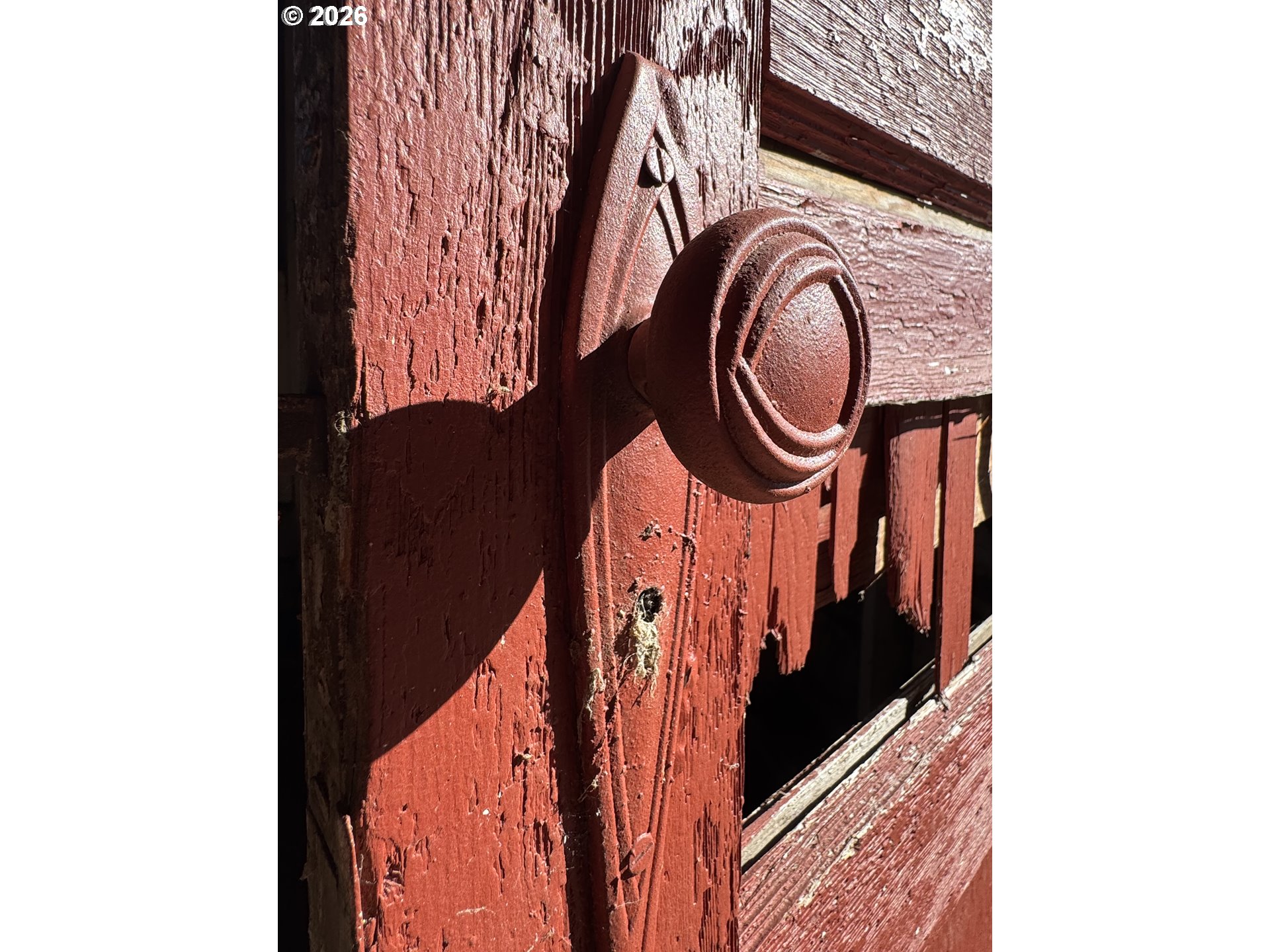 main property photo 32