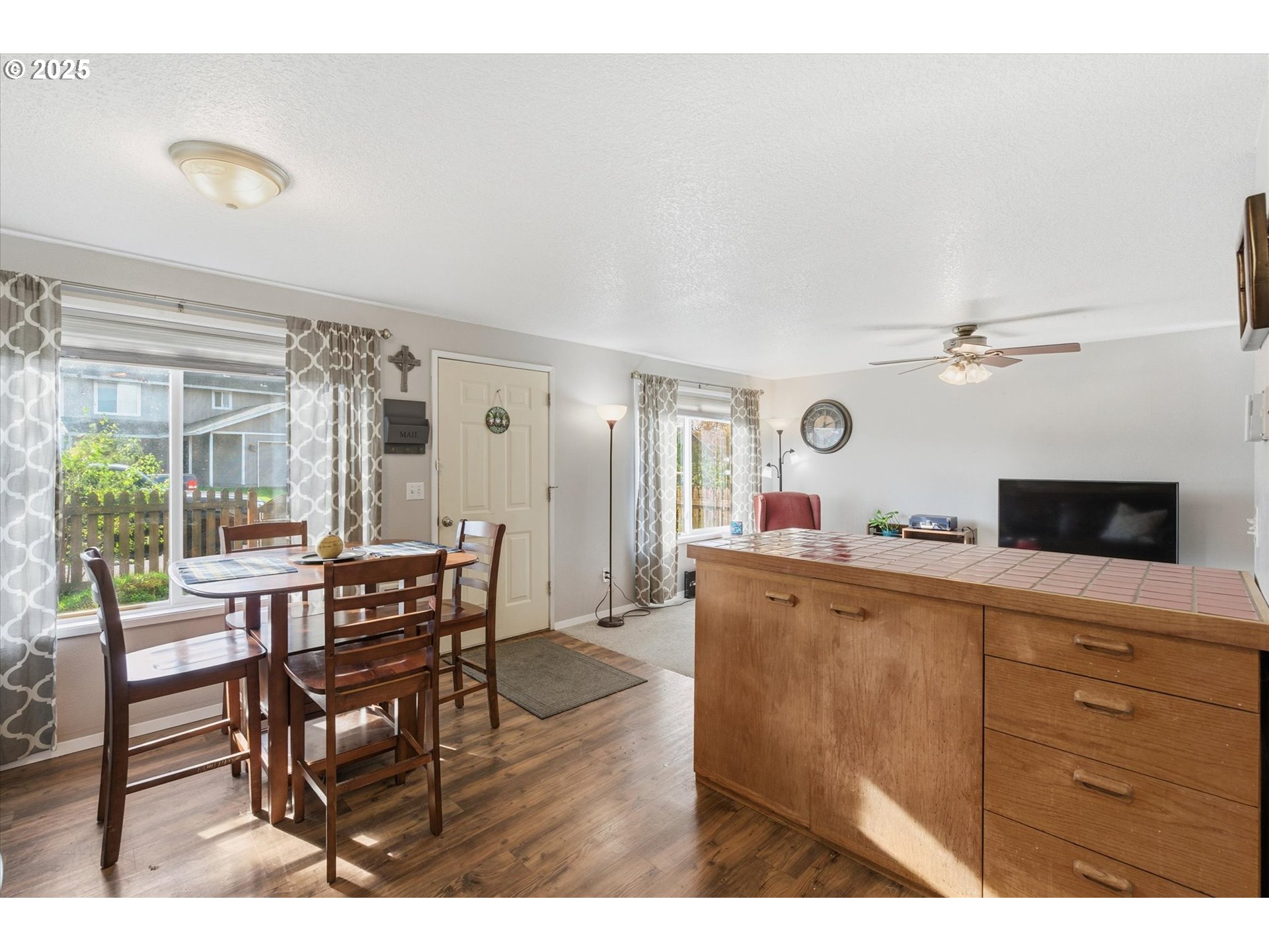 property viewer photo 17