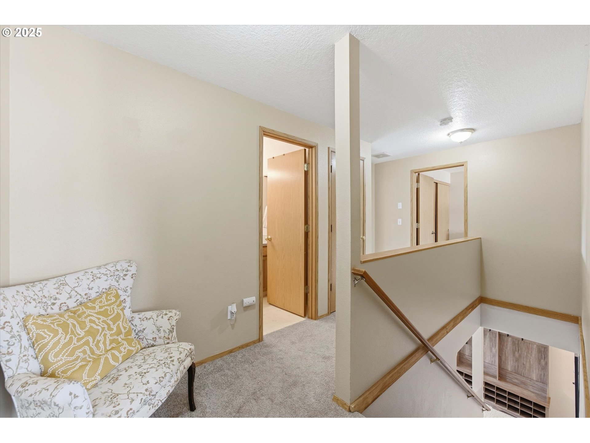 property viewer photo 20