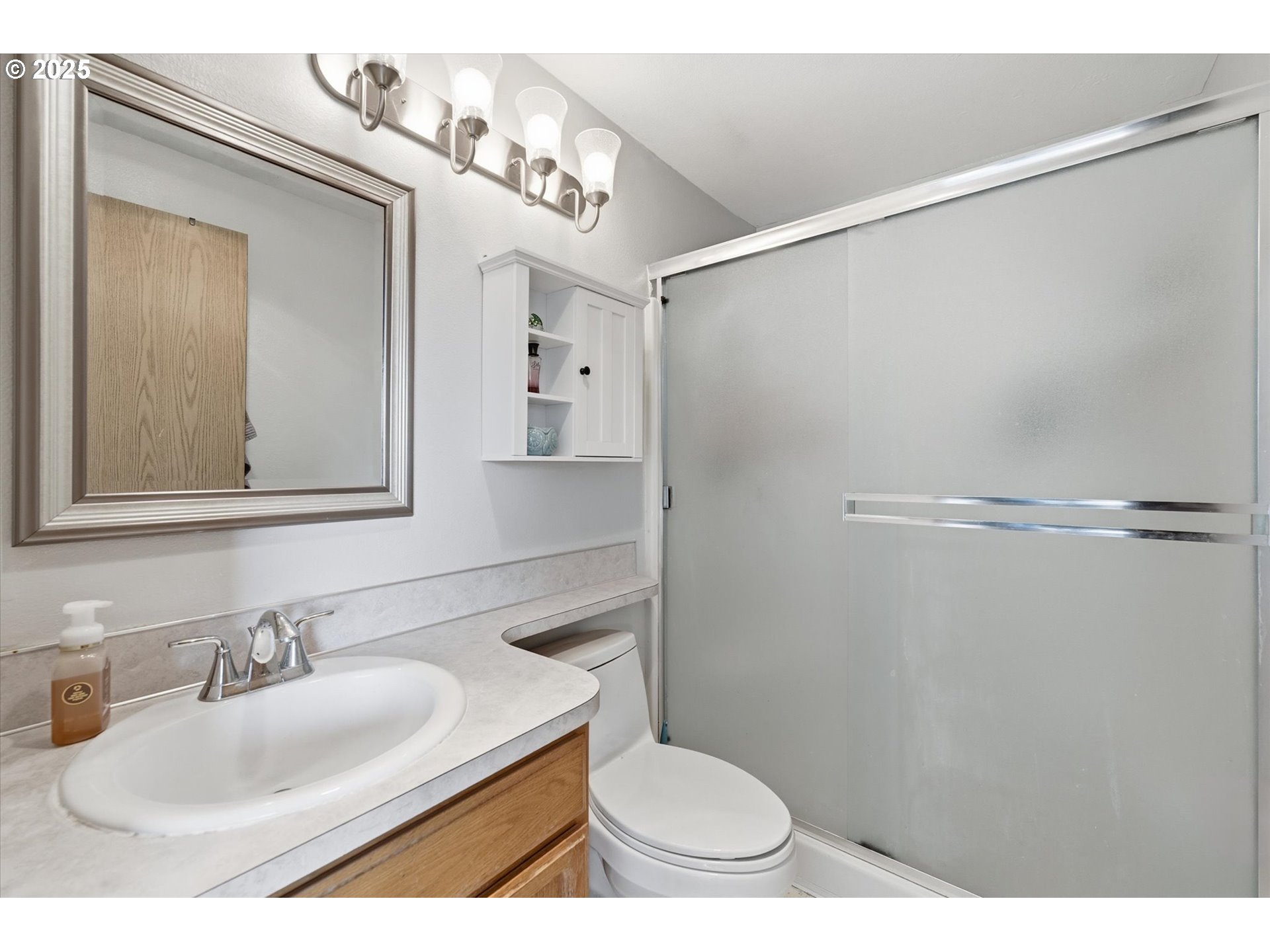 property viewer photo 27