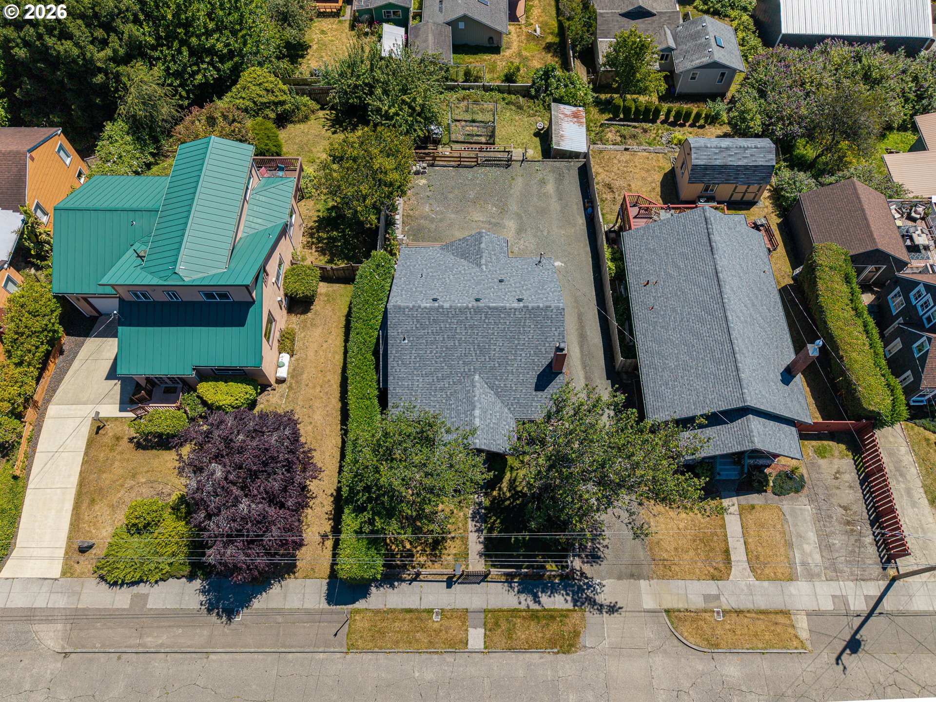 main property photo 44
