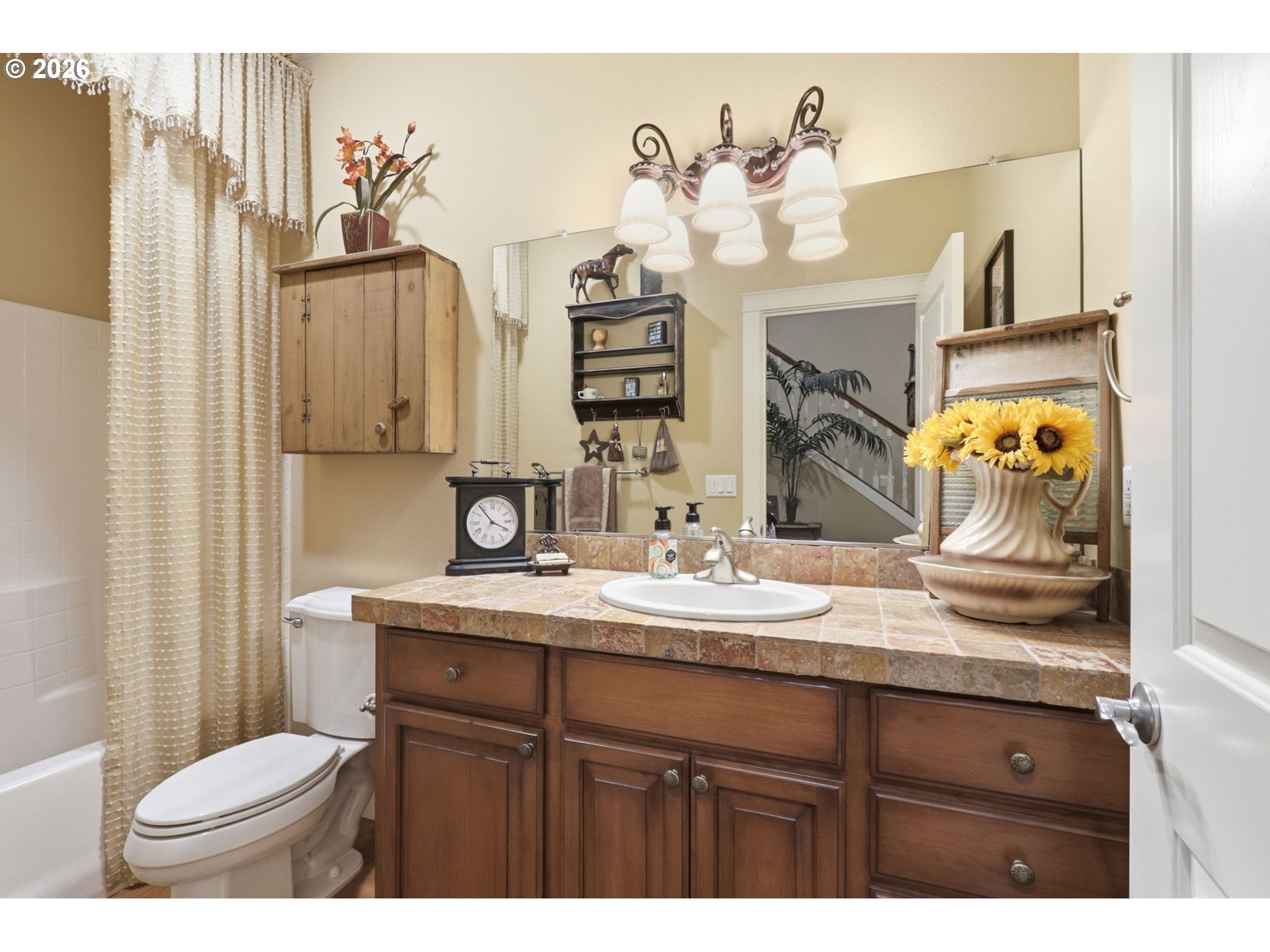 property viewer photo 13