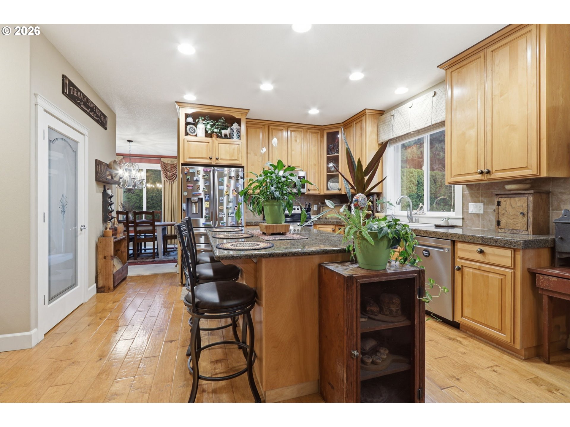 property viewer photo 6