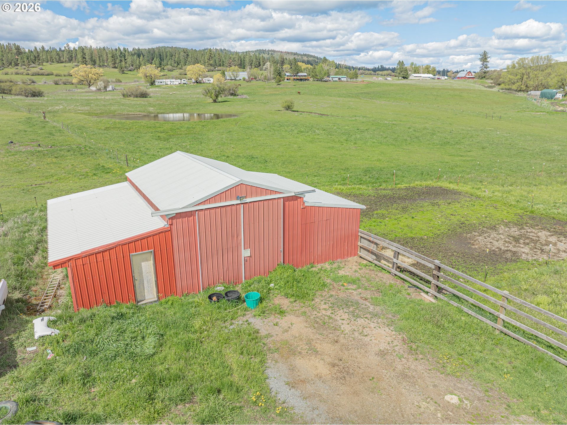 main property photo 12