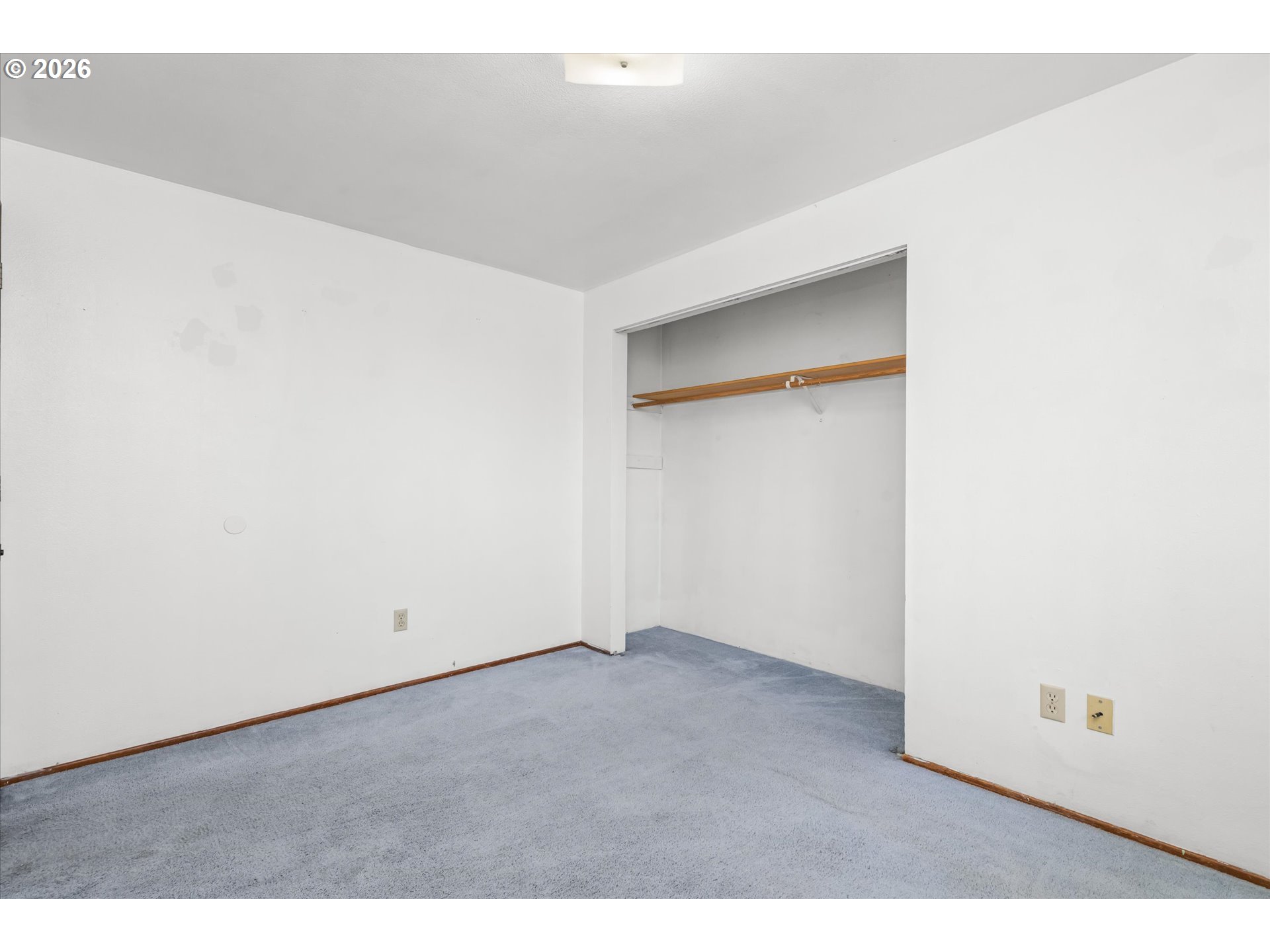 property viewer photo 13