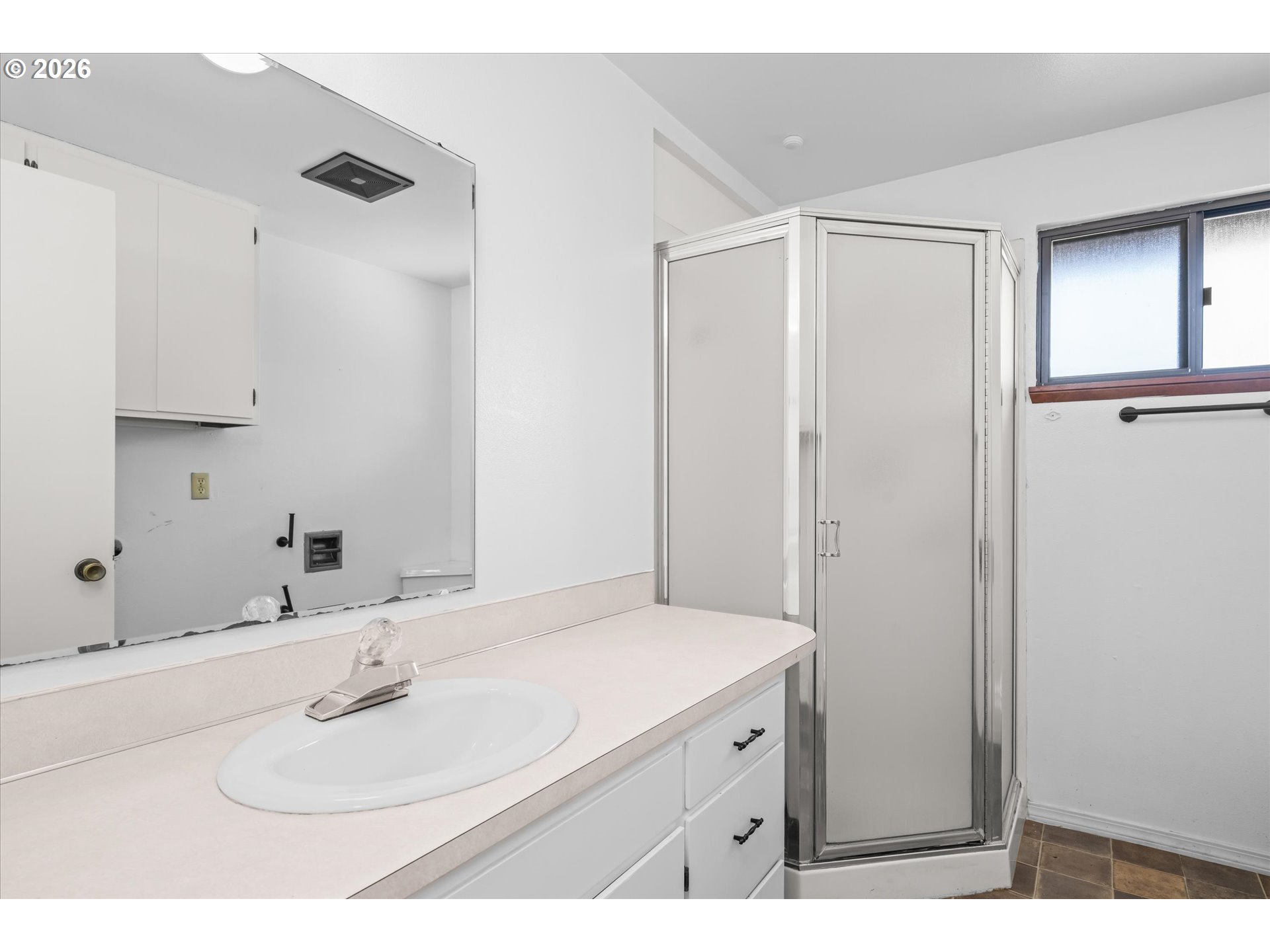 property viewer photo 14