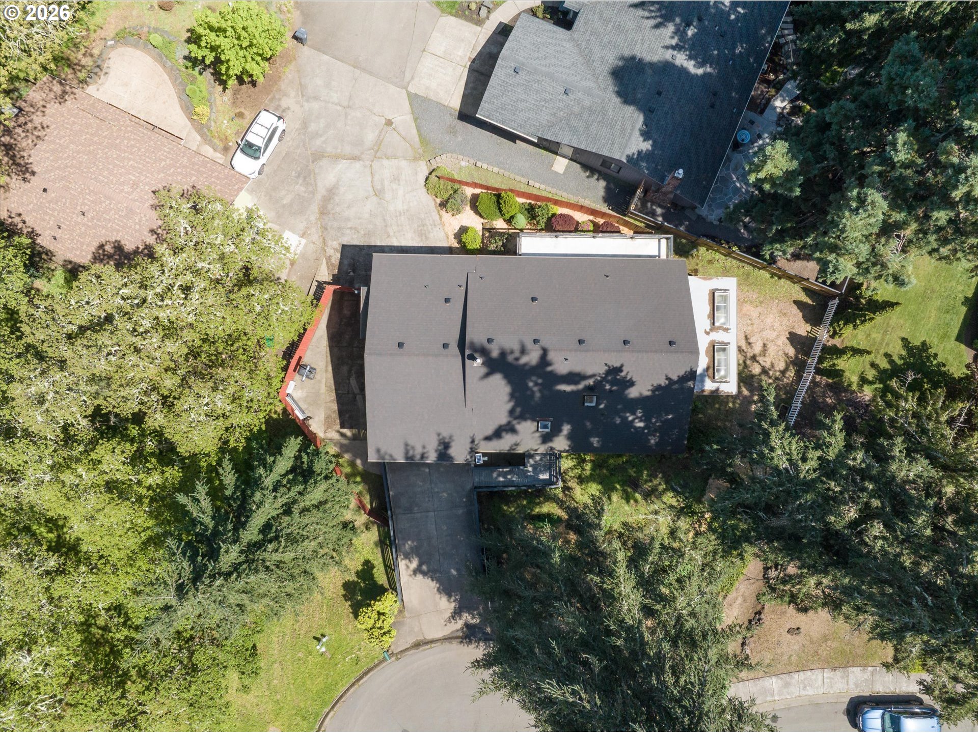 property viewer photo 2