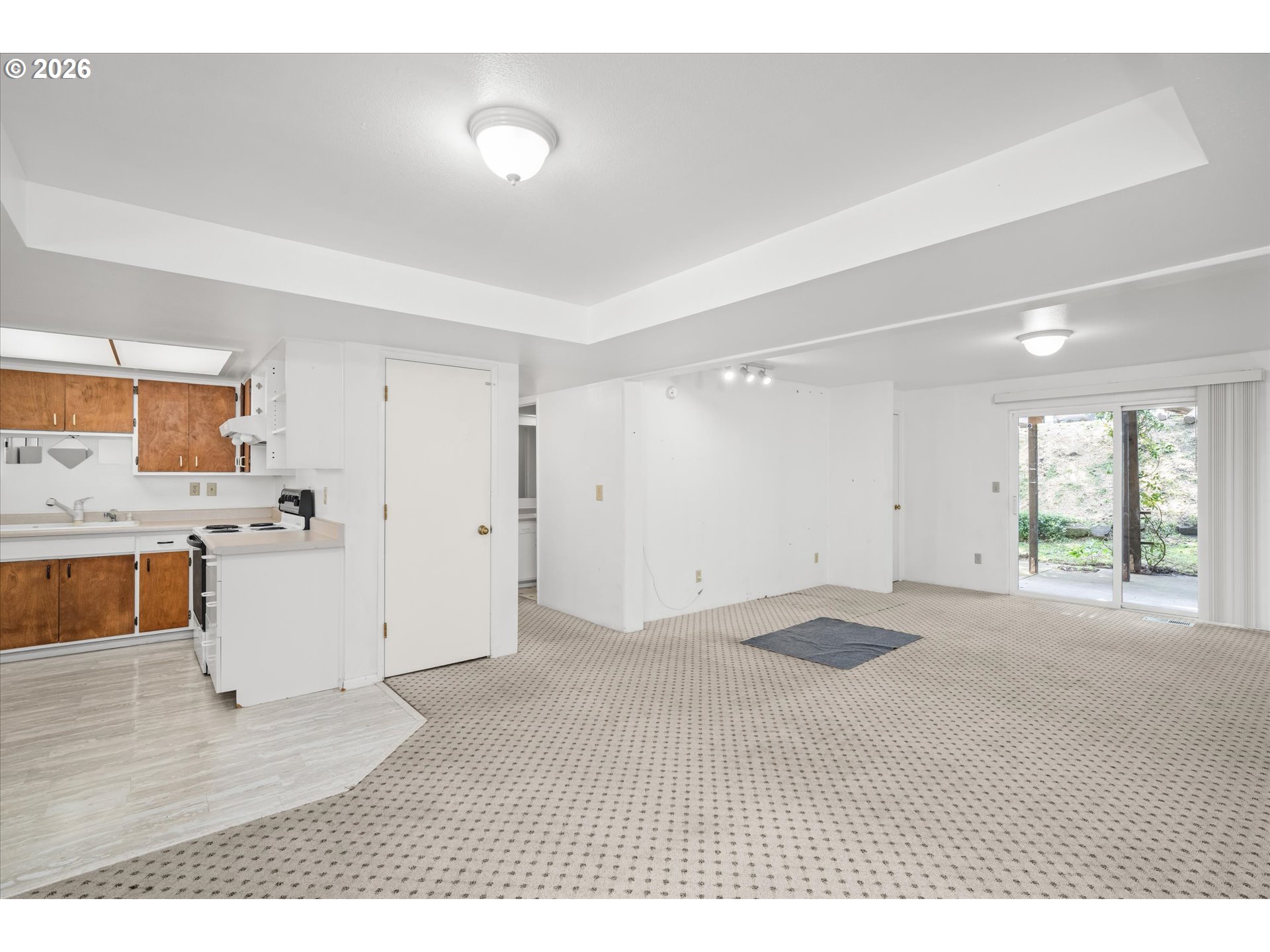 property viewer photo 31