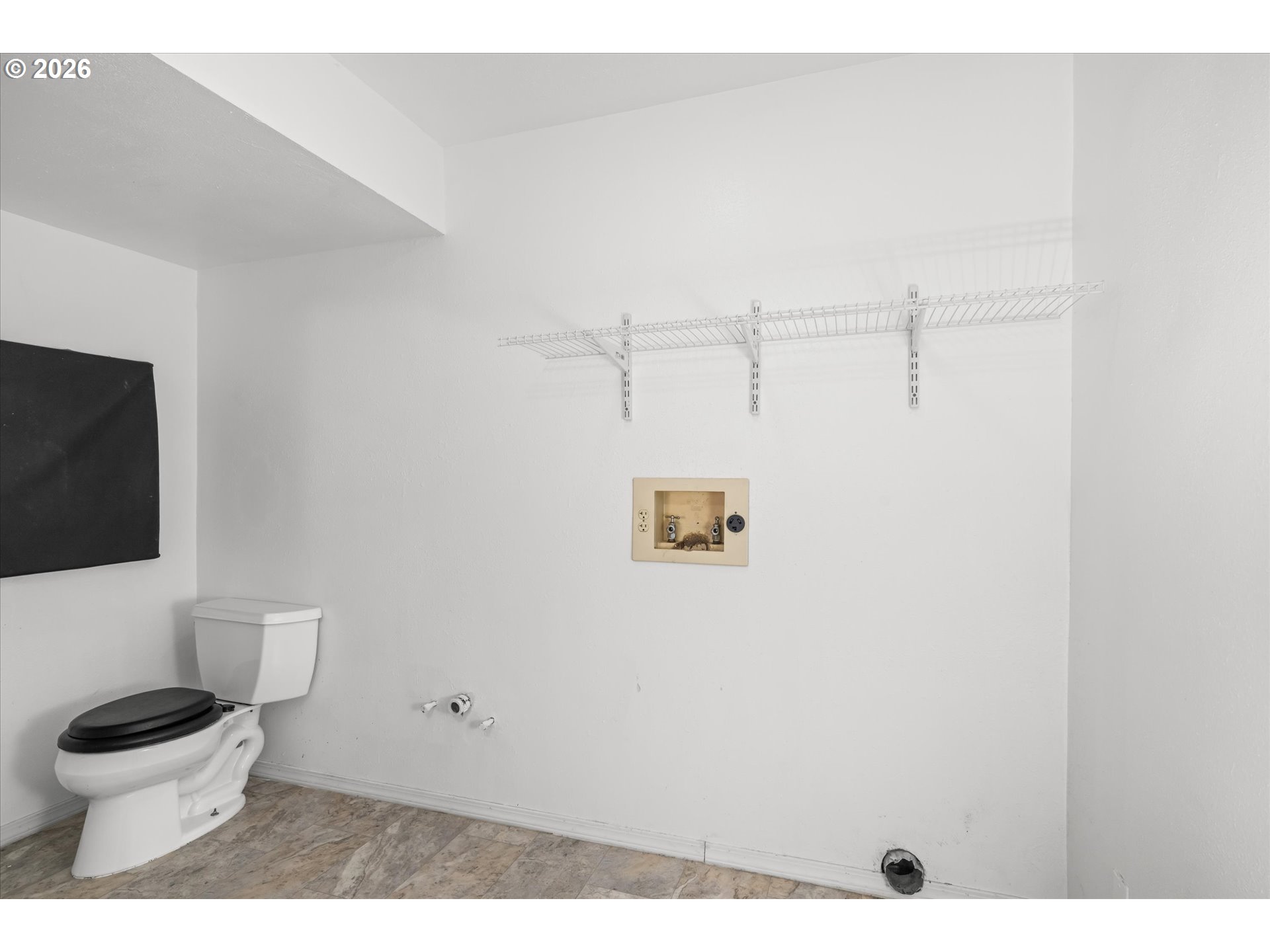 property viewer photo 37