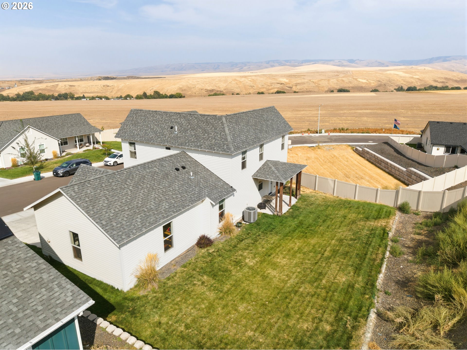 main property photo 33
