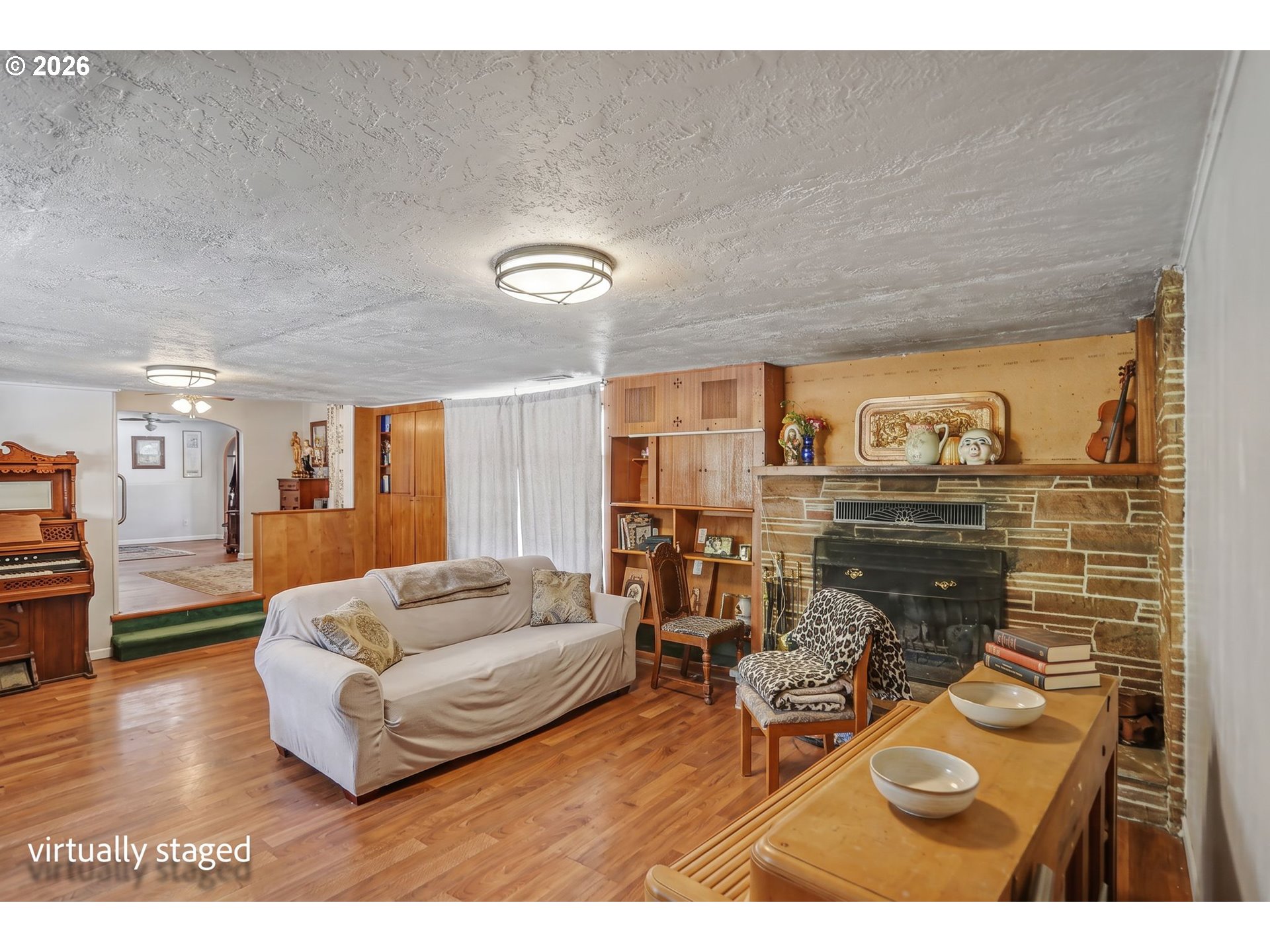 main property photo 15