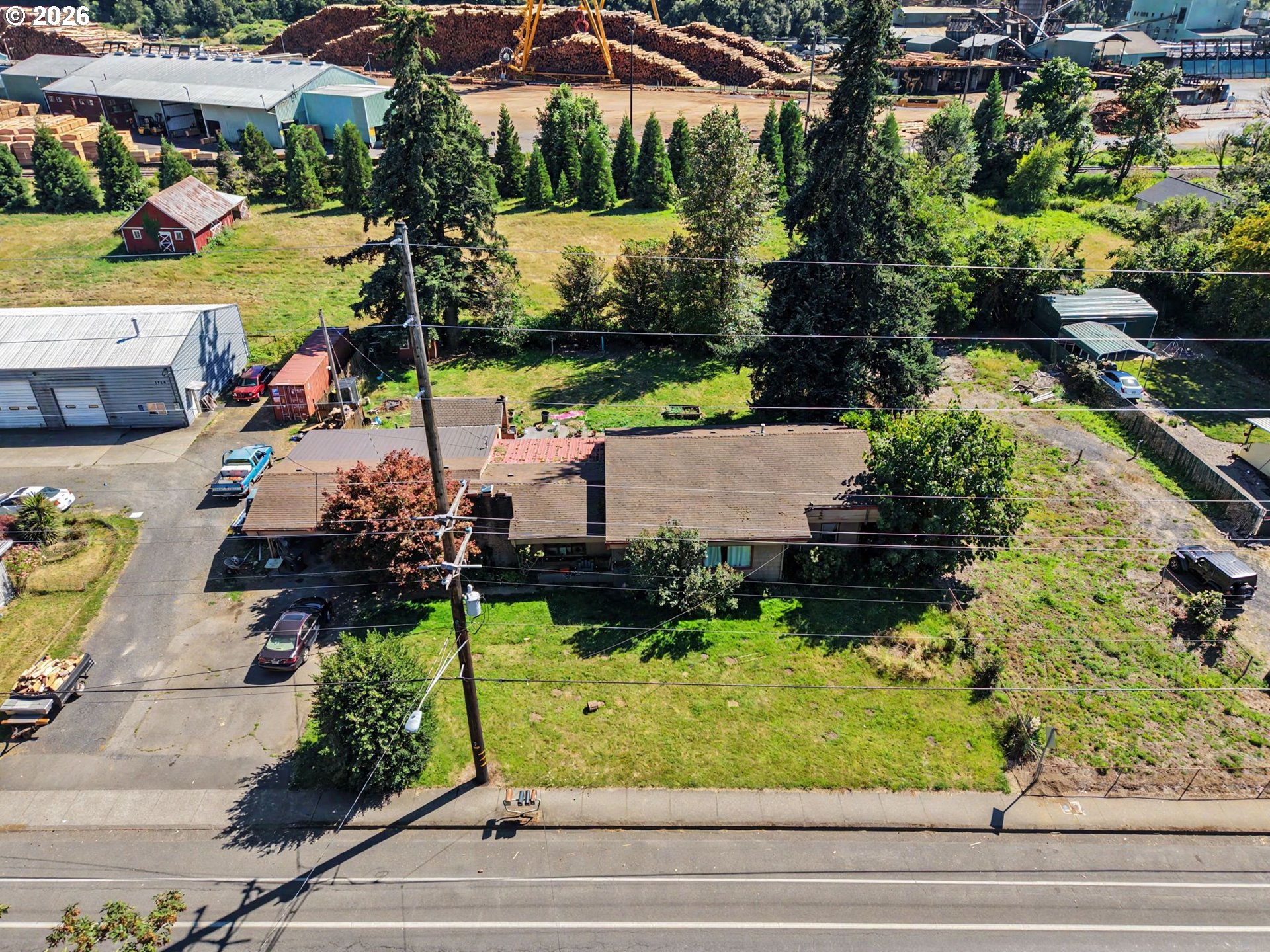 main property photo 20
