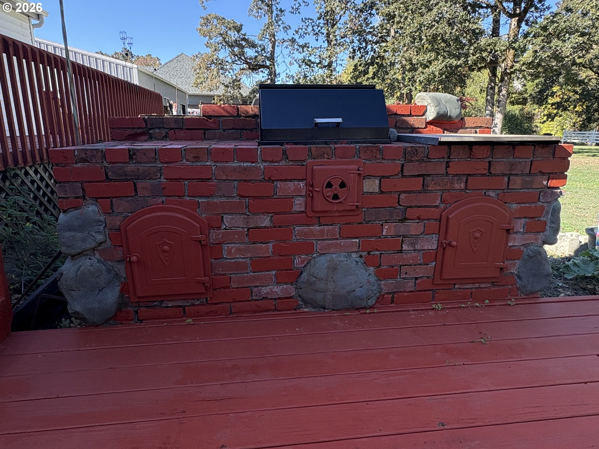 main property photo 14