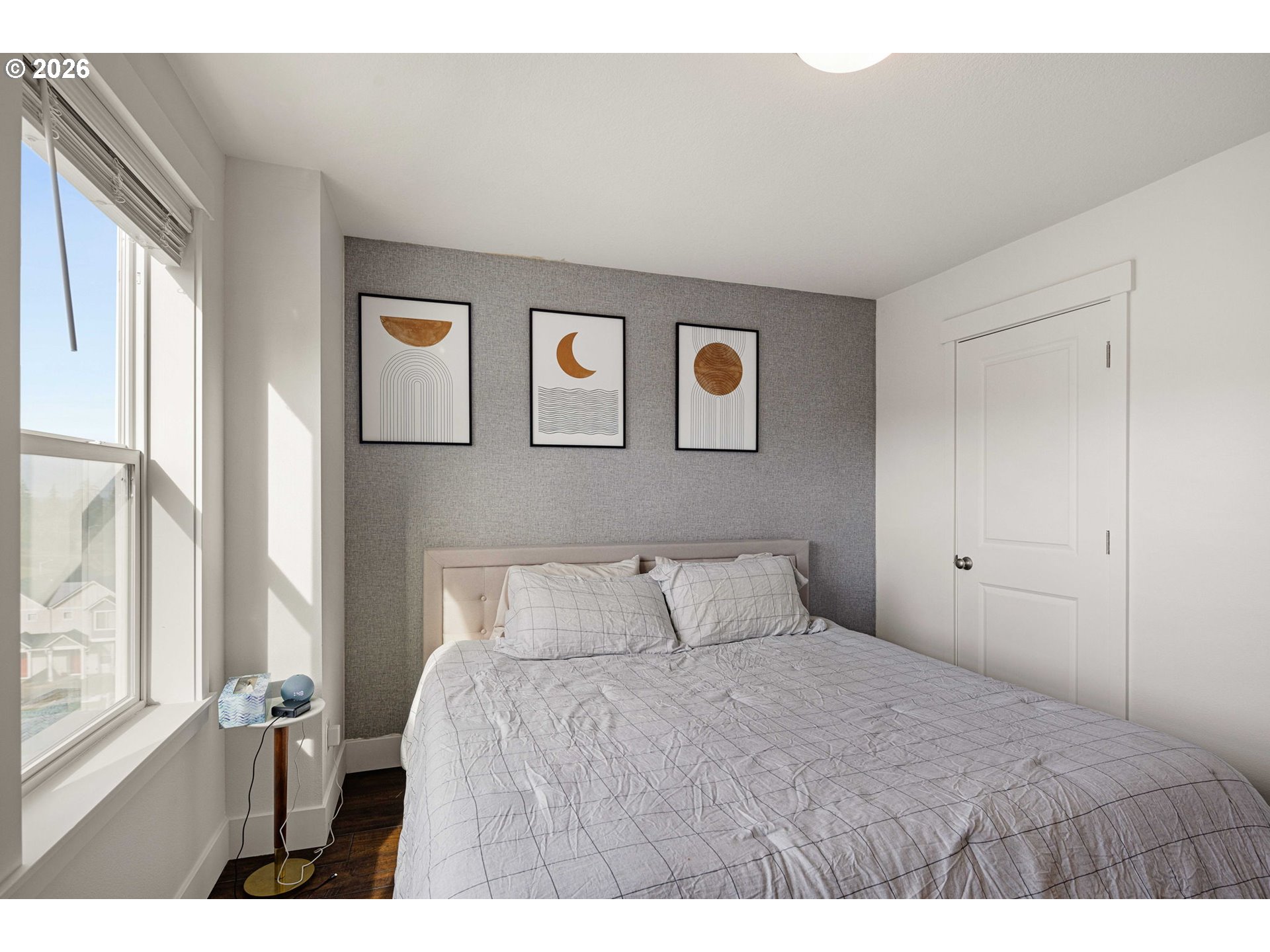 property viewer photo 41