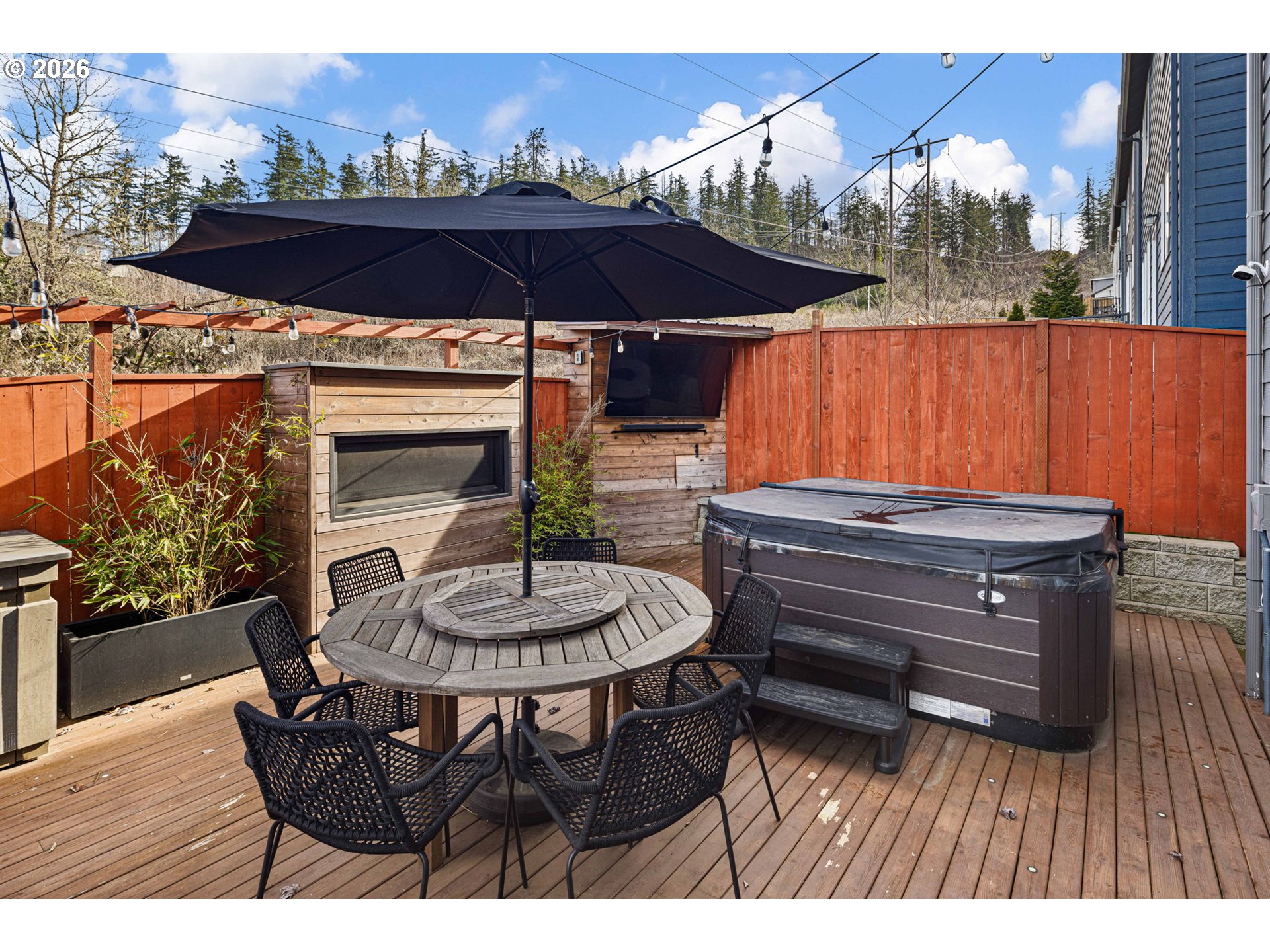 property viewer photo 9