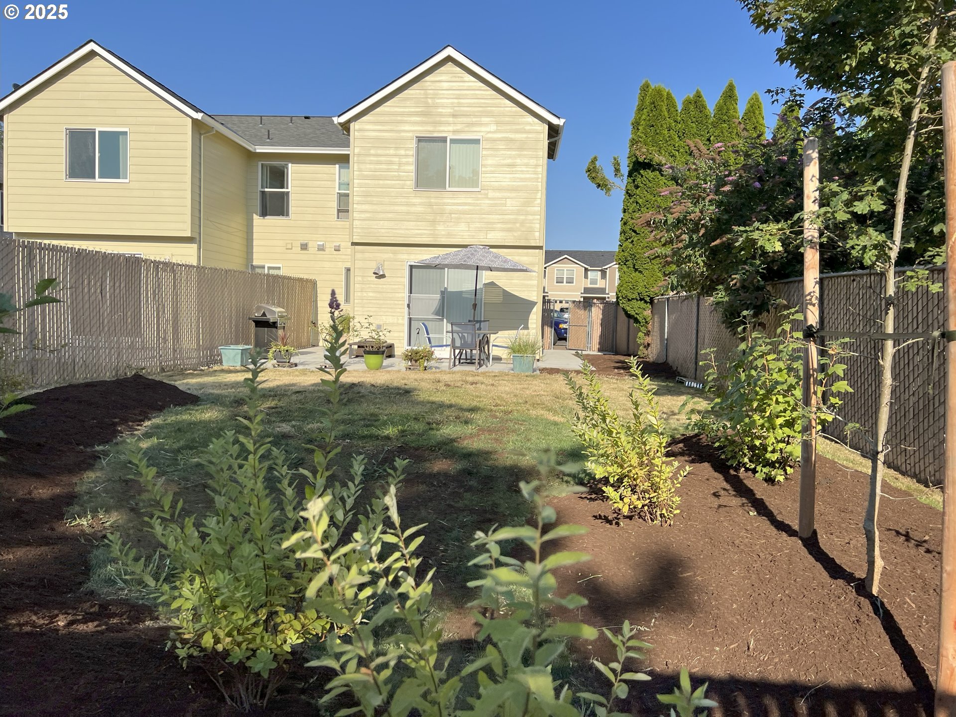 property viewer photo 11