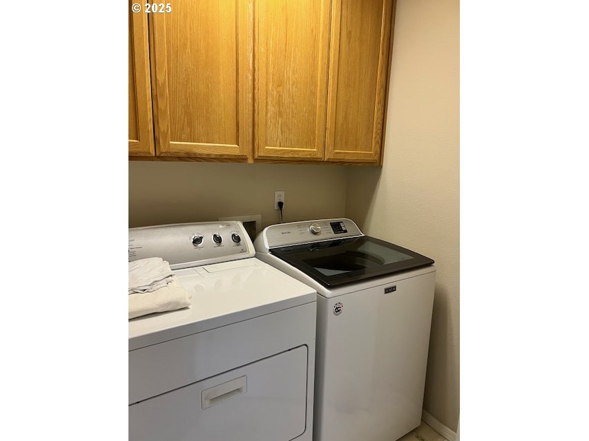 property viewer photo 7