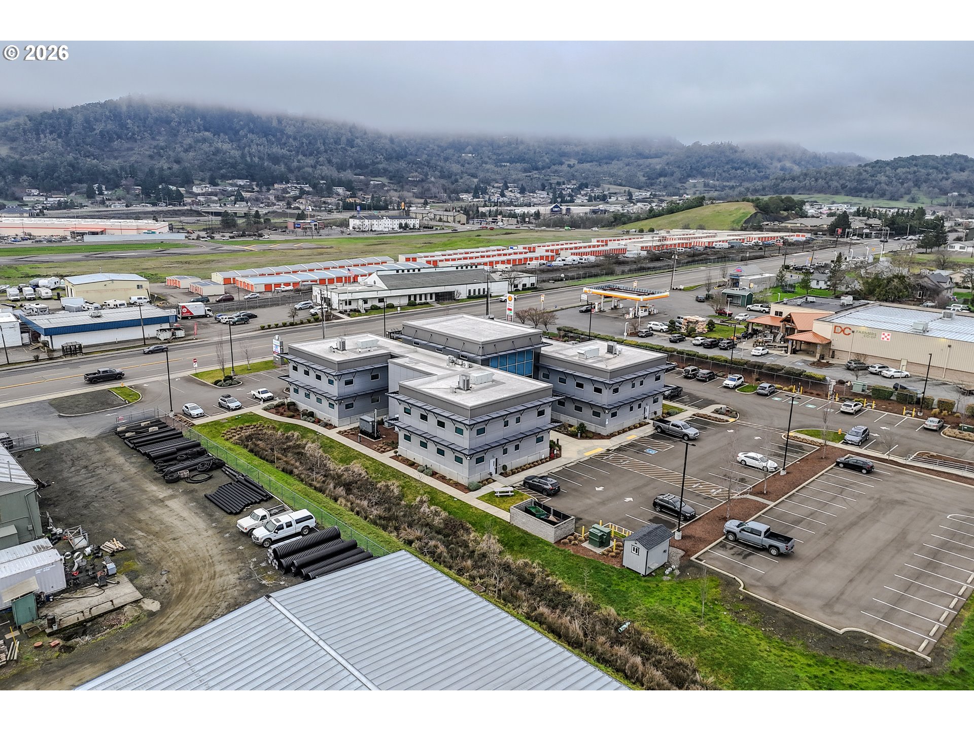 main property photo 44