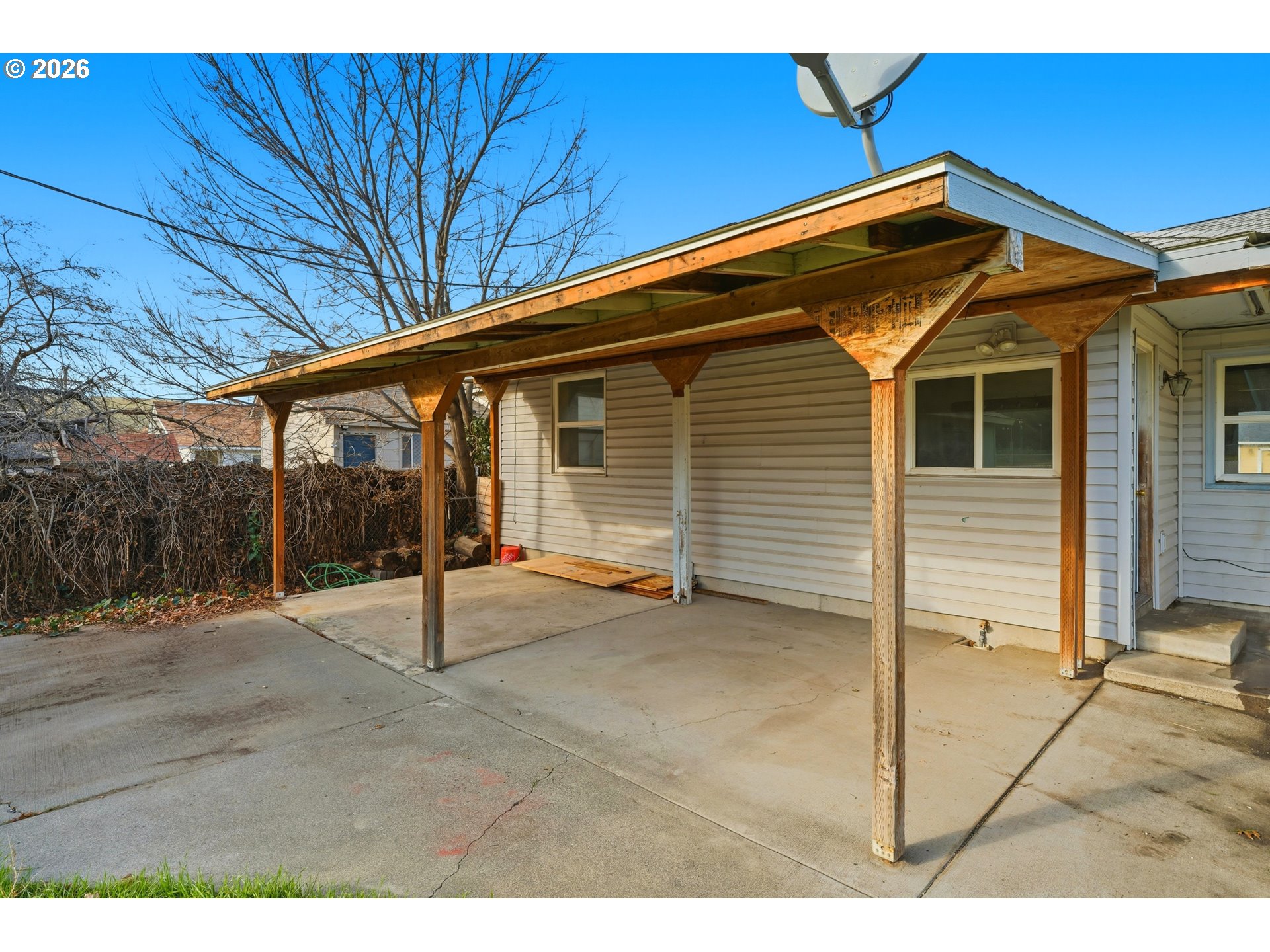 property viewer photo 1