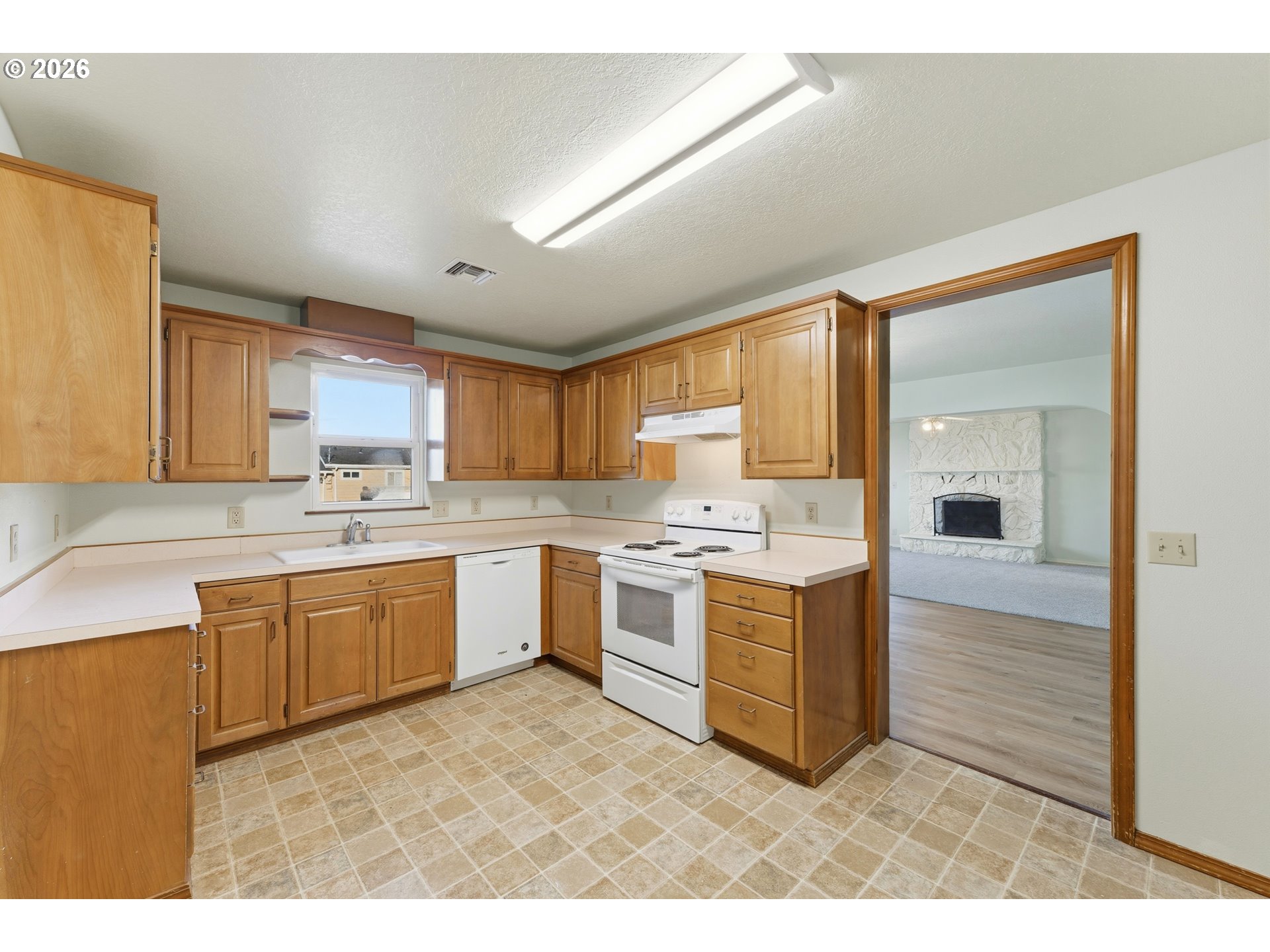 property viewer photo 14