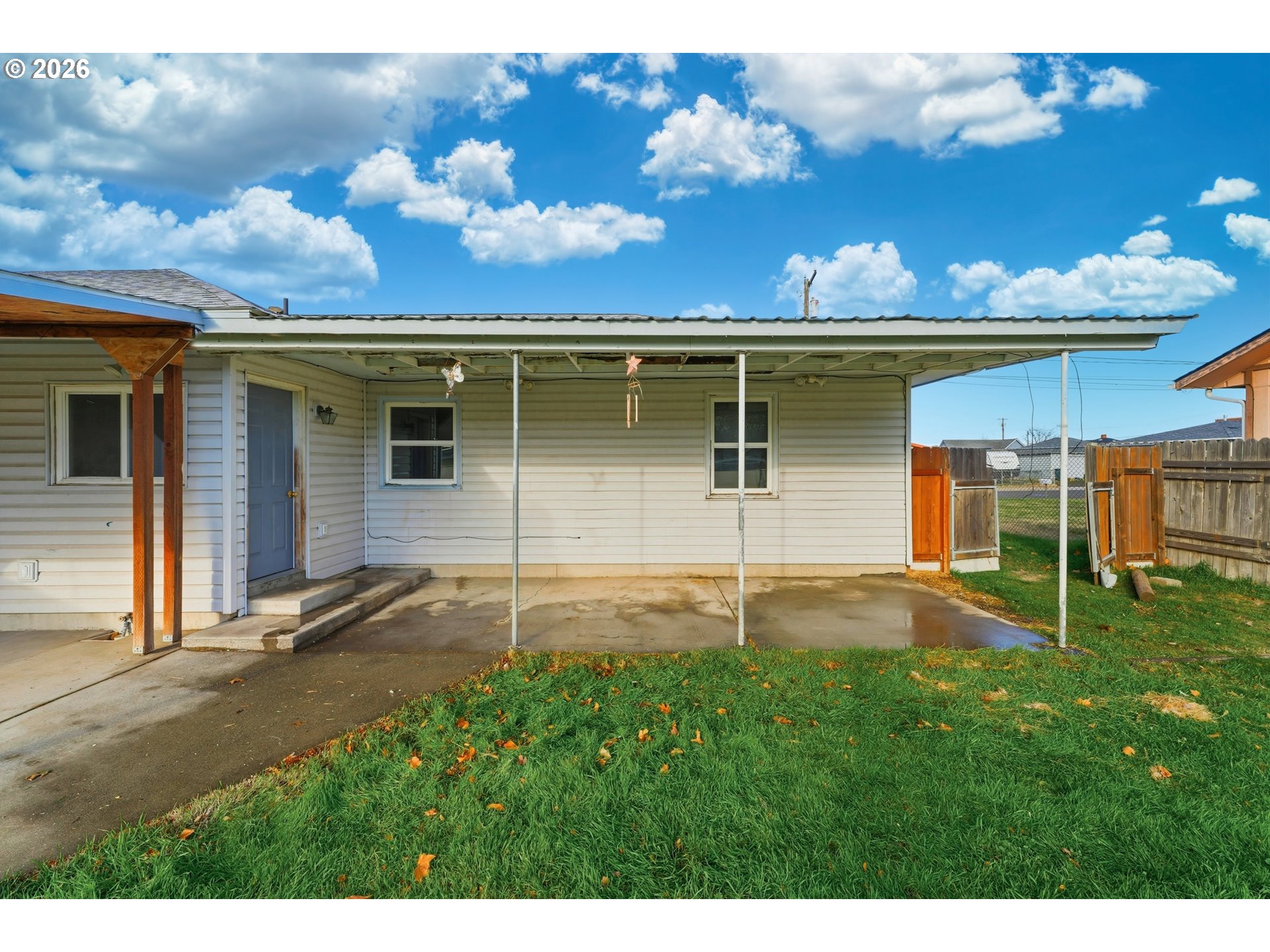 property viewer photo 2