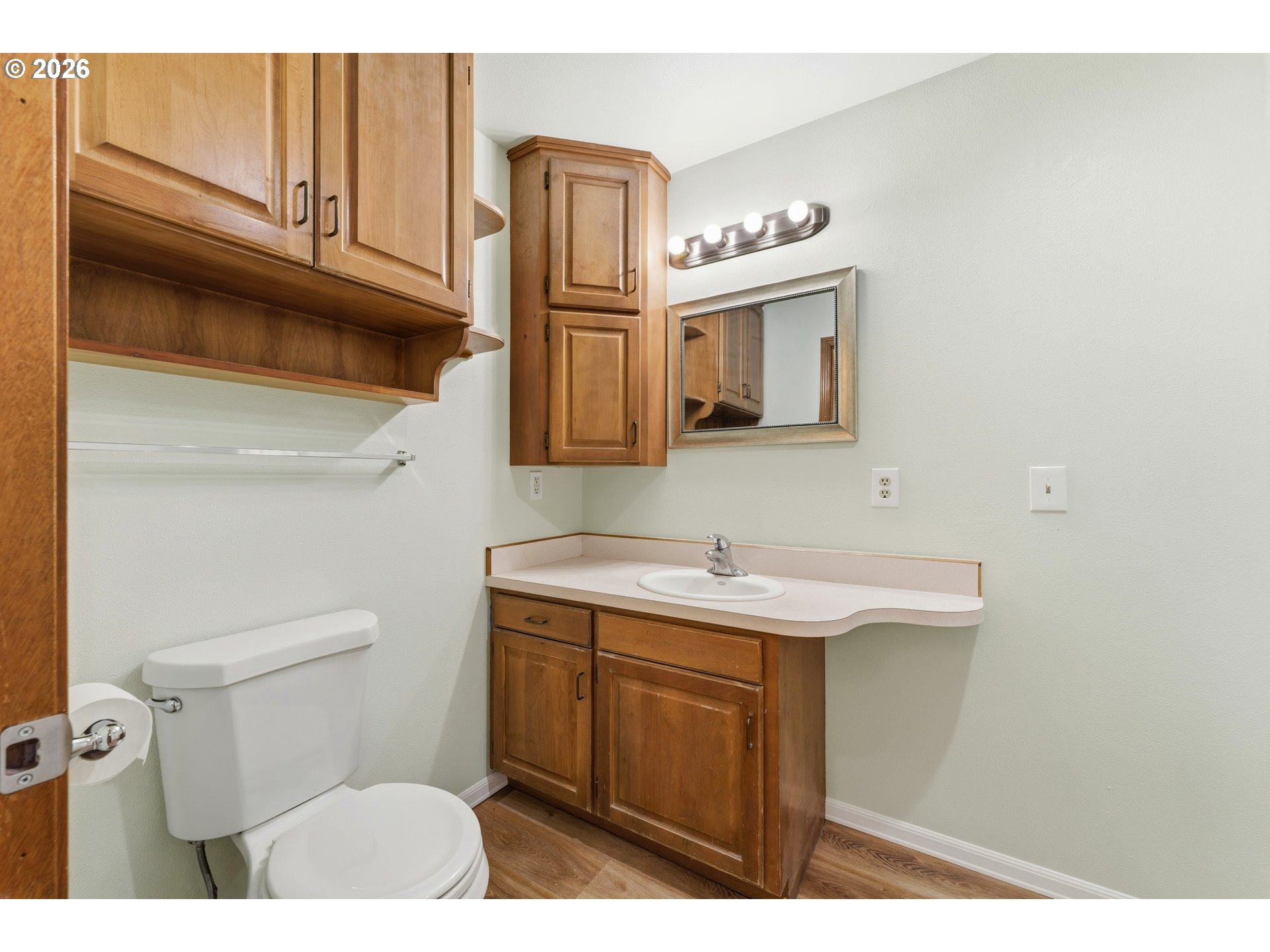 property viewer photo 22