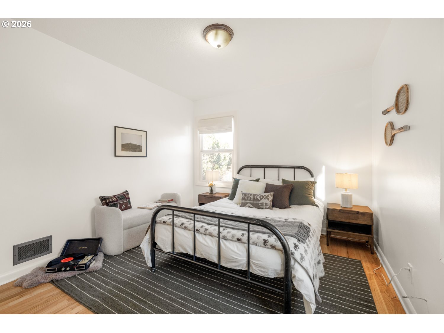 property viewer photo 13