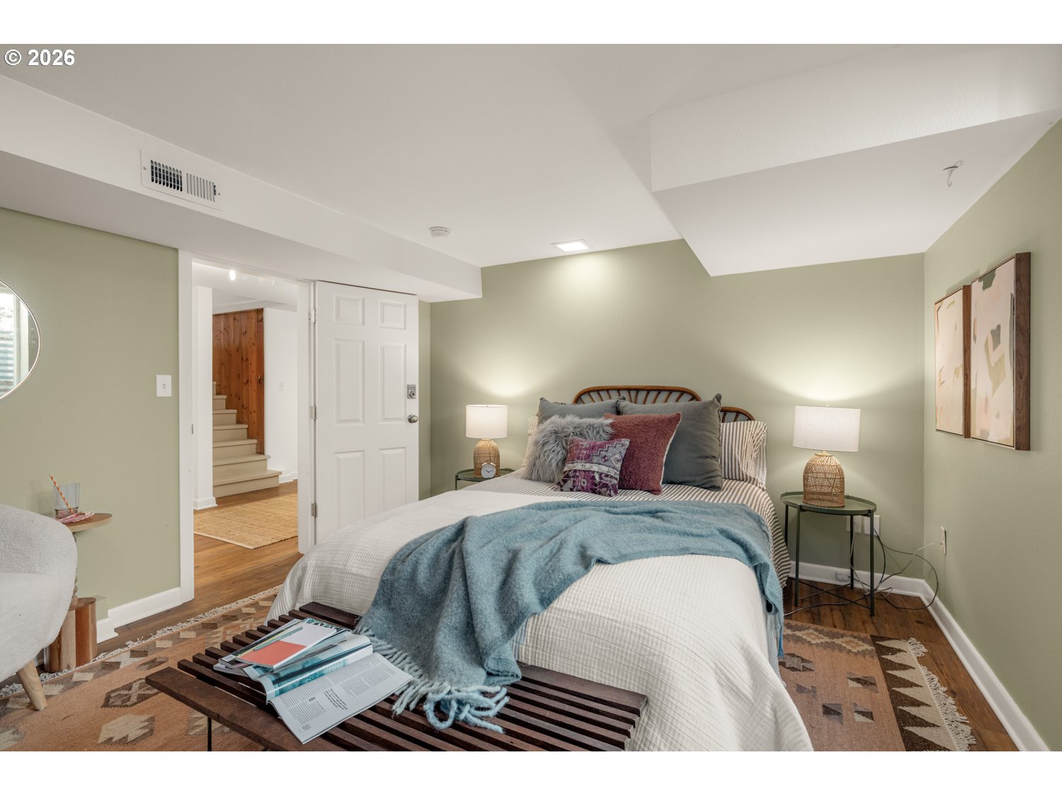 property viewer photo 25