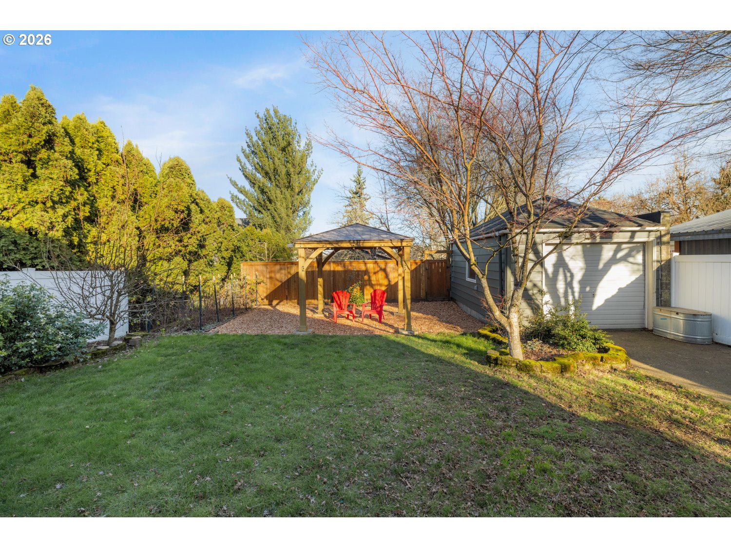 property viewer photo 38