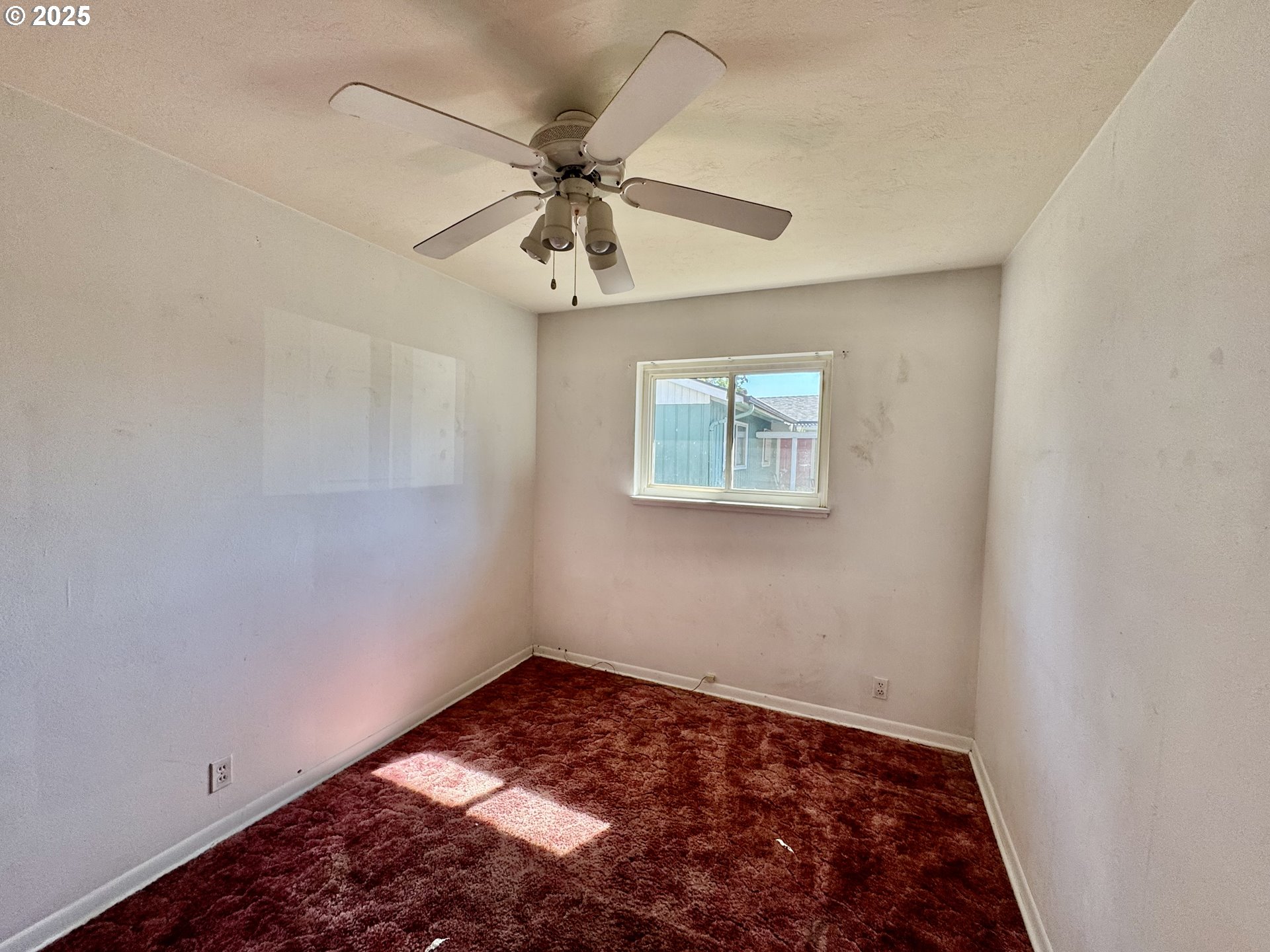 property viewer photo 11