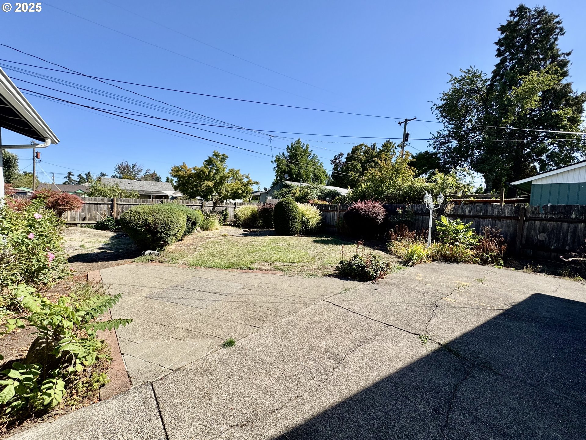 property viewer photo 24