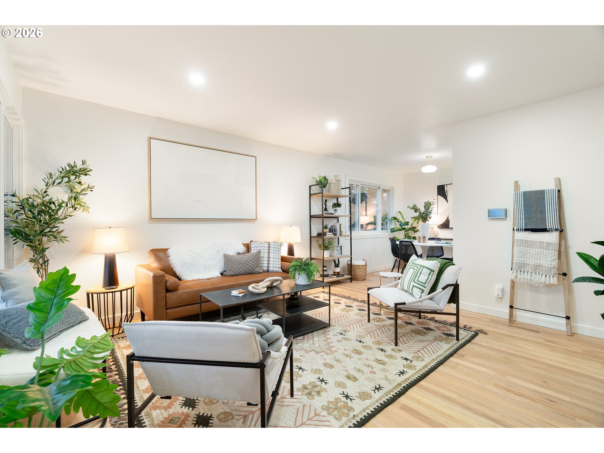 property viewer photo 1