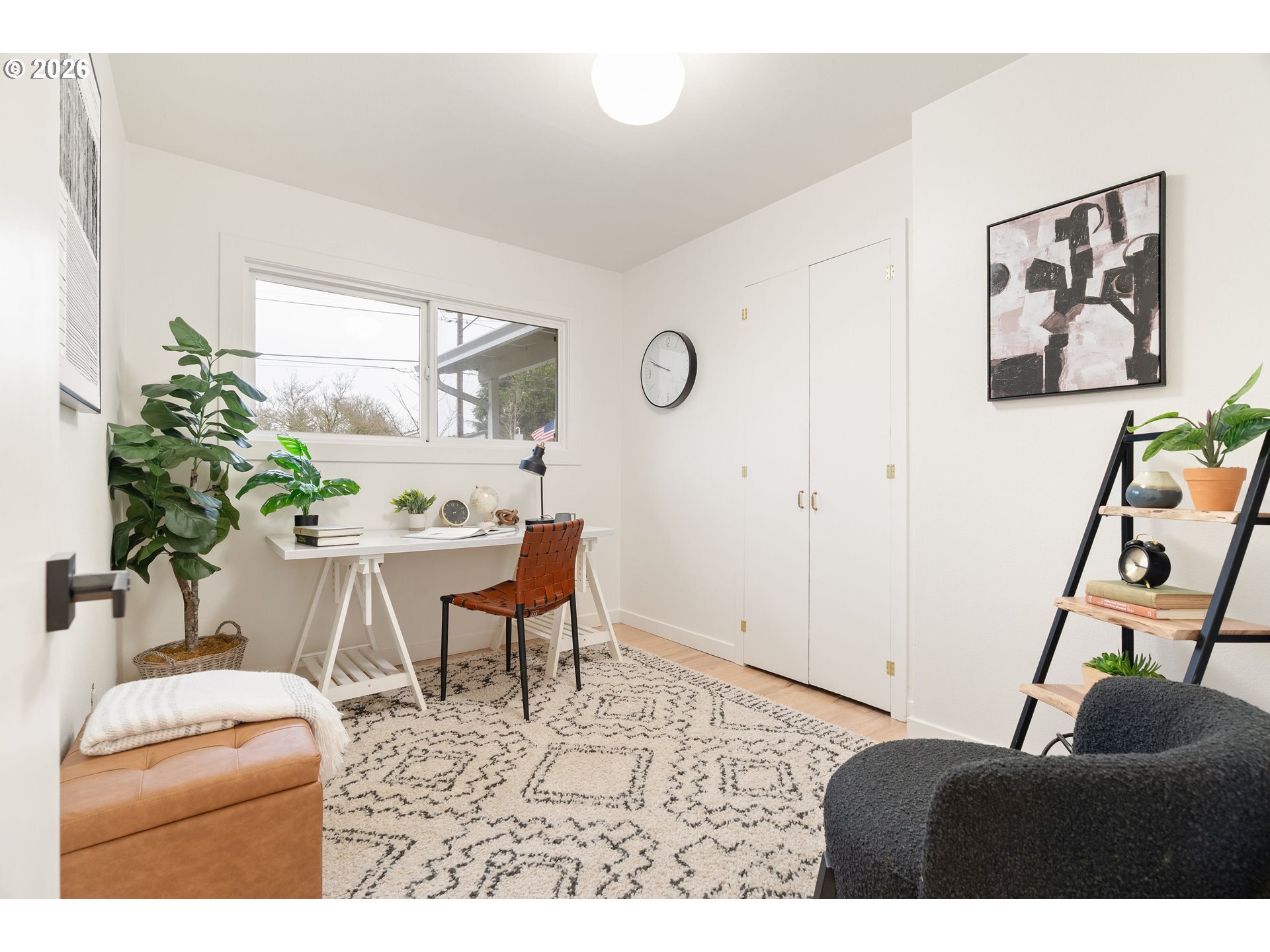 property viewer photo 10