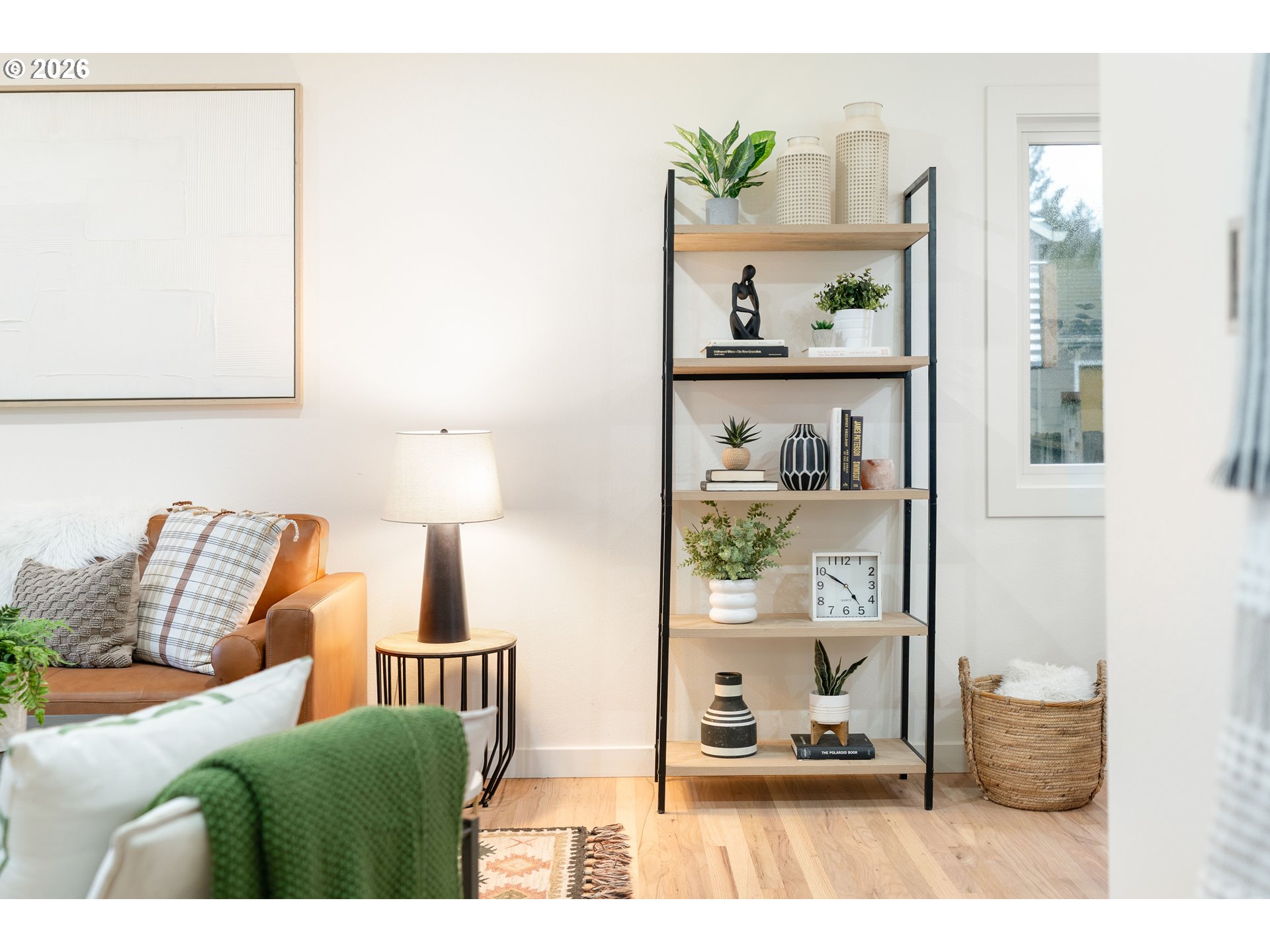 property viewer photo 18
