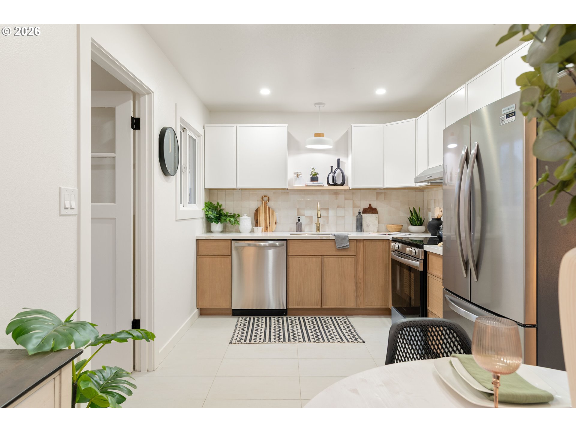 property viewer photo 23