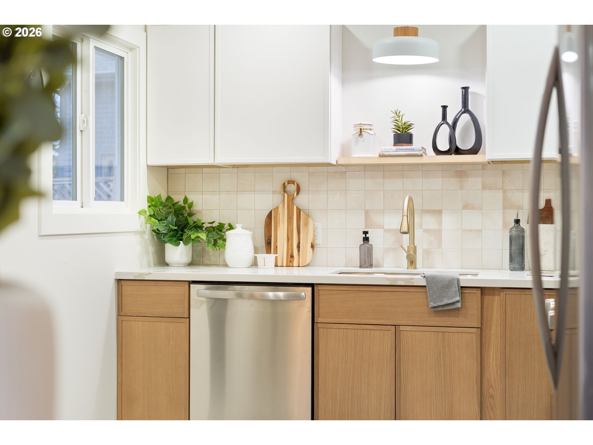property viewer photo 25