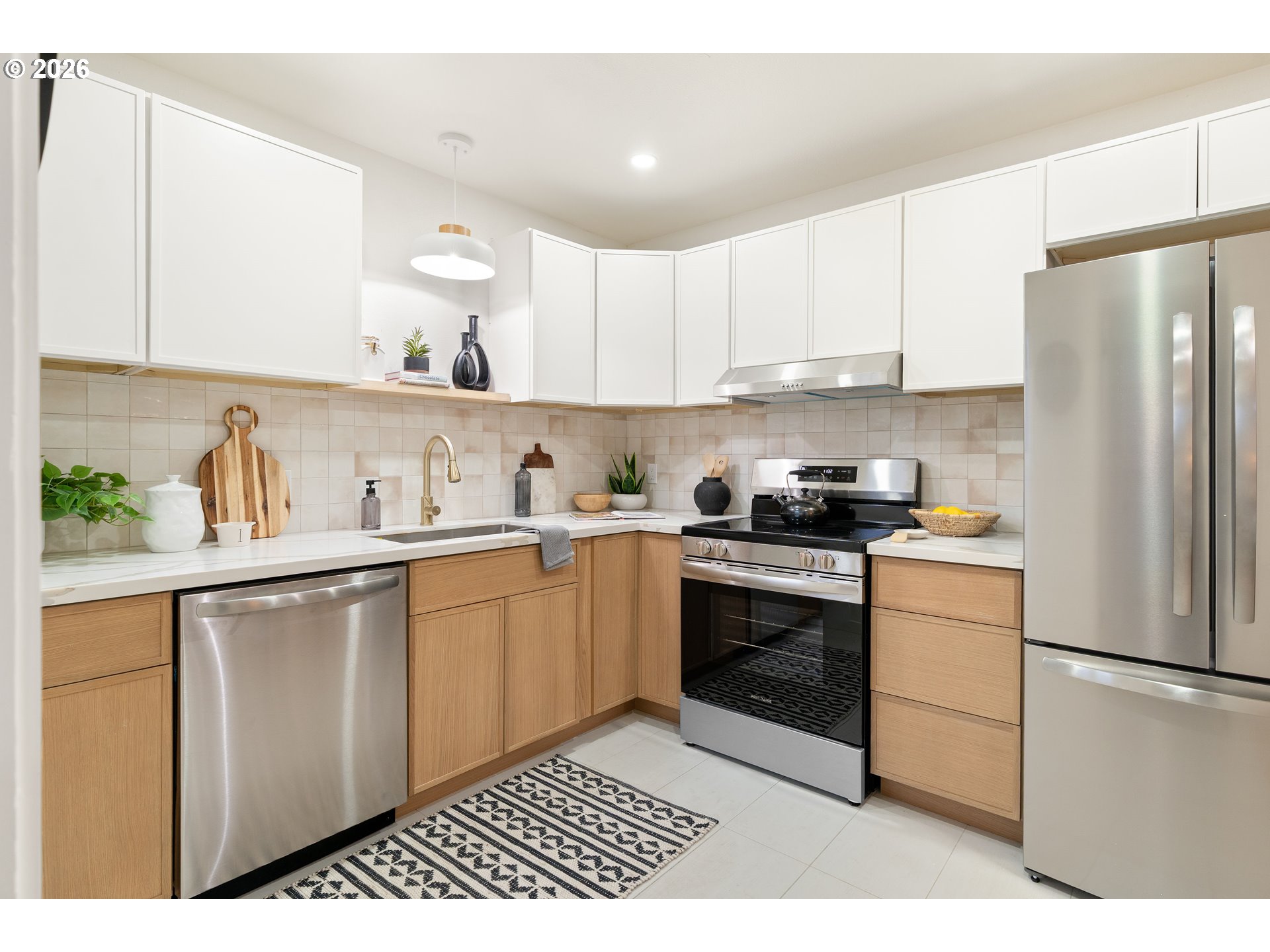 property viewer photo 27